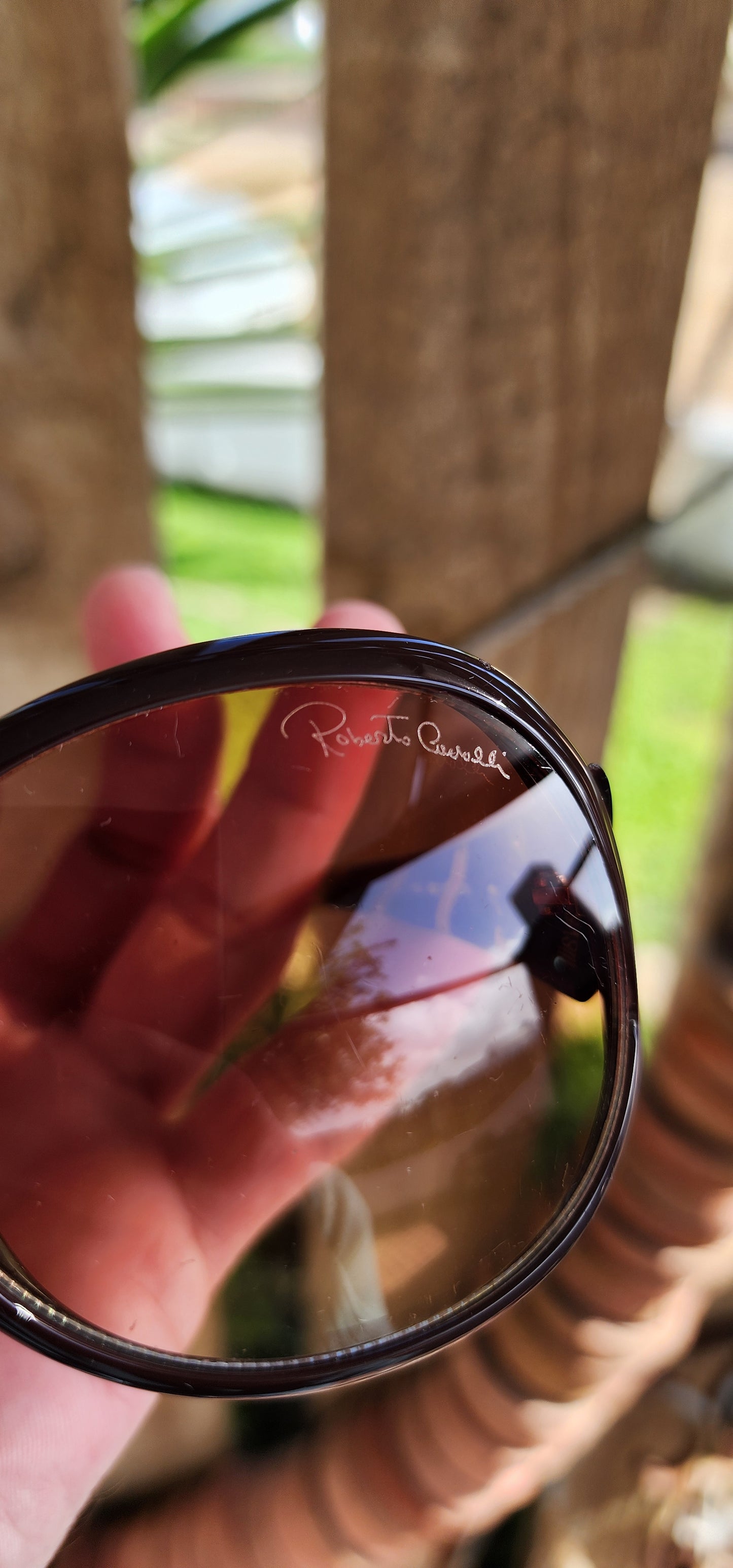 Oversized pair of ladies Designer Sunglasses by Roberto Cavalli,Made in Italy.These beauties are 100% Authentic.