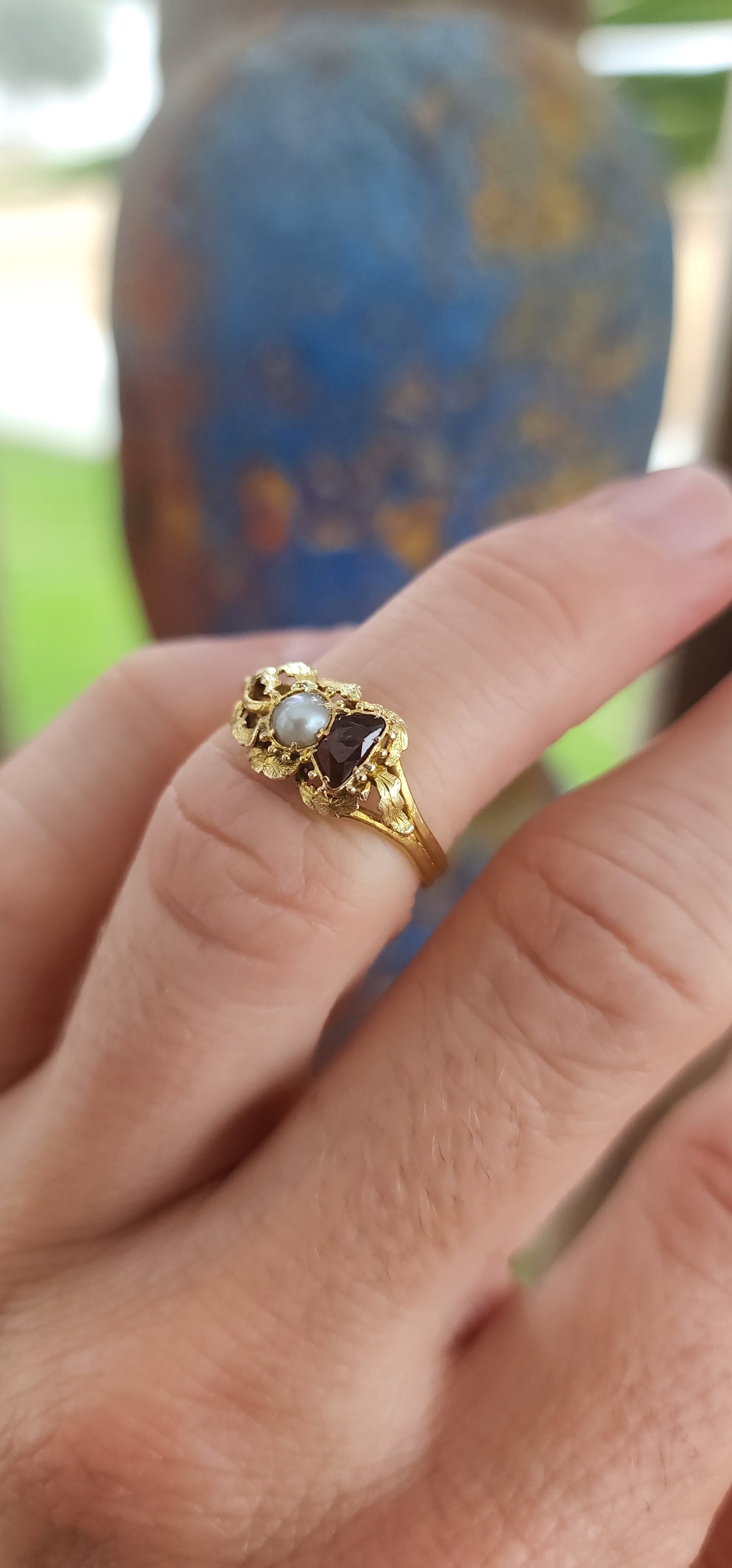 This is a marvelous and rare example of late Georgian to early Victorian mourning jewelry, specifically a mourning ring crafted in 15-carat yellow gold.
