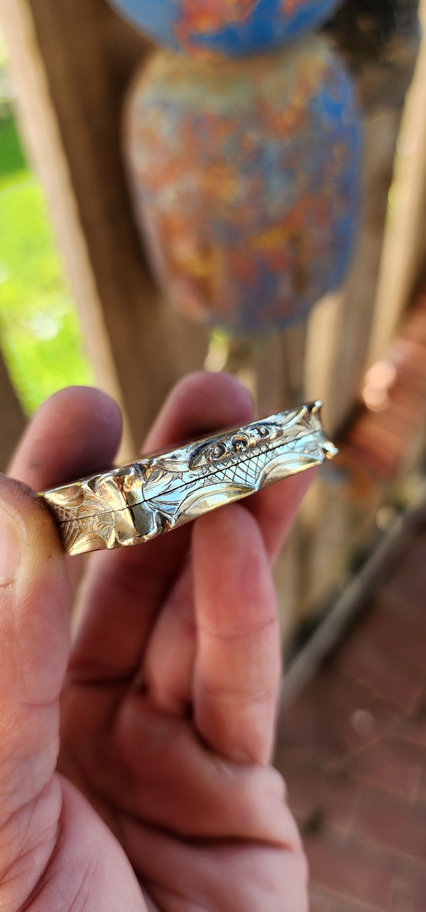 This exquisite silver-gilt vinaigrette box is a hallmark example of the craftsmanship of Nathaniel Mills, one of the most celebrated English silversmiths of the 19th century. Created around 1843 during the early Victorian era.