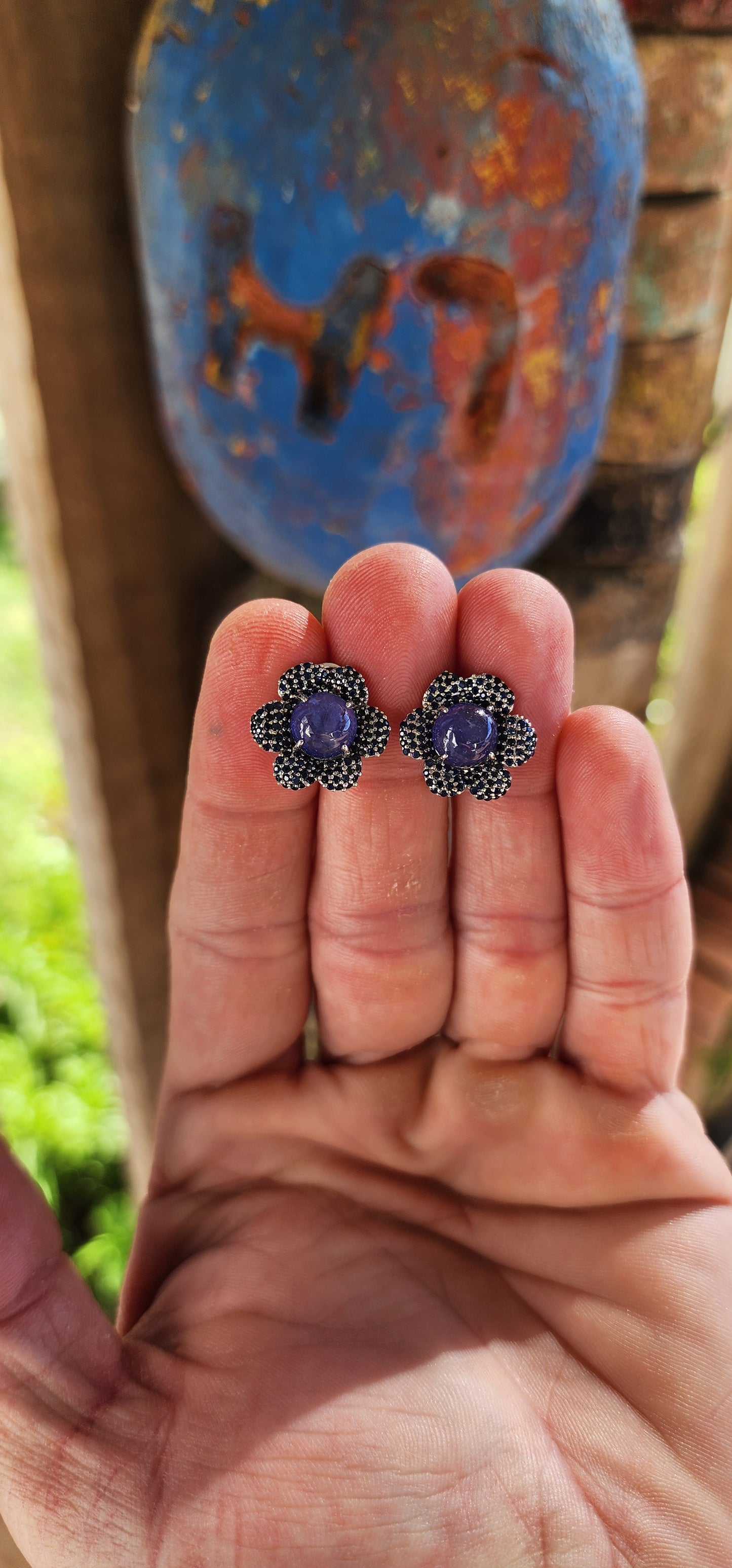 Straight from the heart of an enchanted glade where moonlight dances through violet mist and faeries whisper secrets into dew-drenched petals, comes this utterly magical sterling silver jewelry set—a treasure surely spun by woodland enchantresses.
