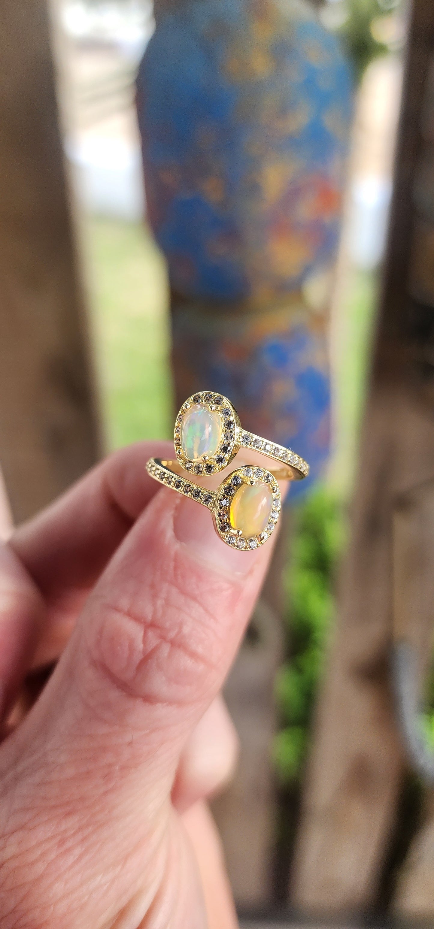 This dazzling Toi et Moi ring is where elegance meets enchantment—two luminous souls captured in one timeless embrace. Designed in the classic French style of “You and Me,” the ring symbolizes two separate forces coming together in perfect harmony.