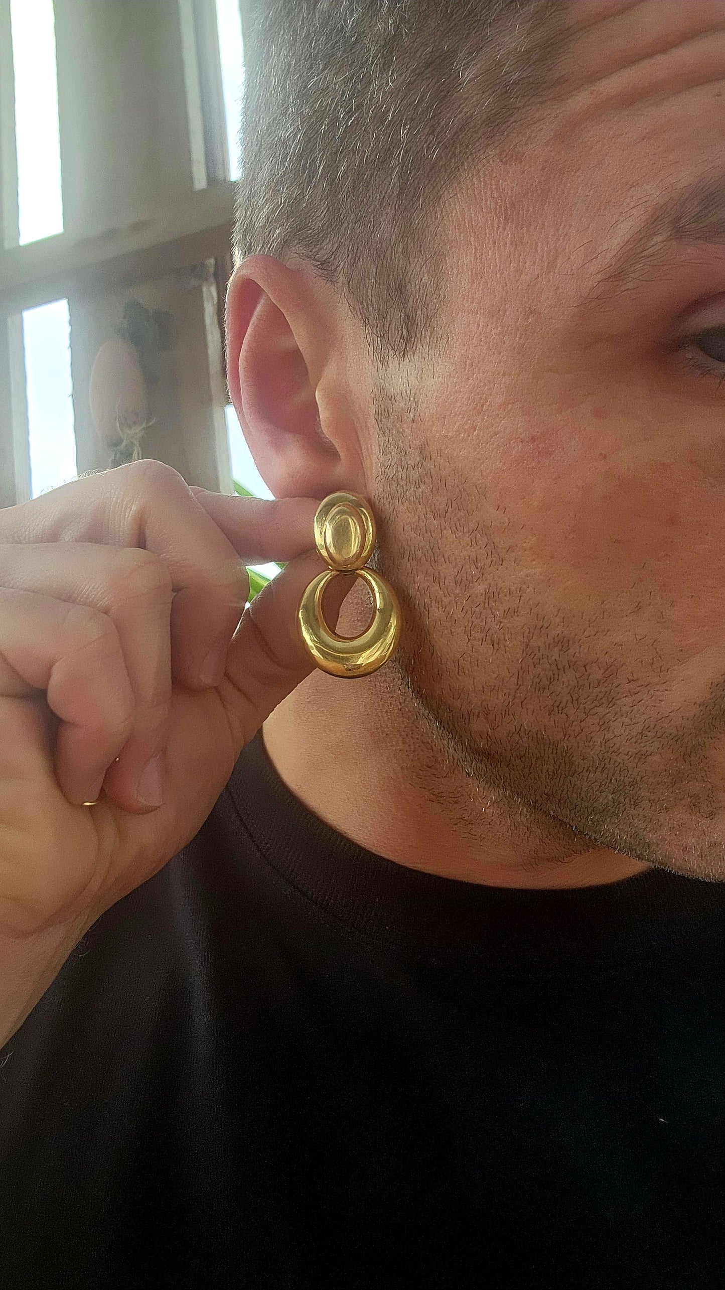 “Golden Knockouts” — The Italian Modernist Marvels by Unoaerre.