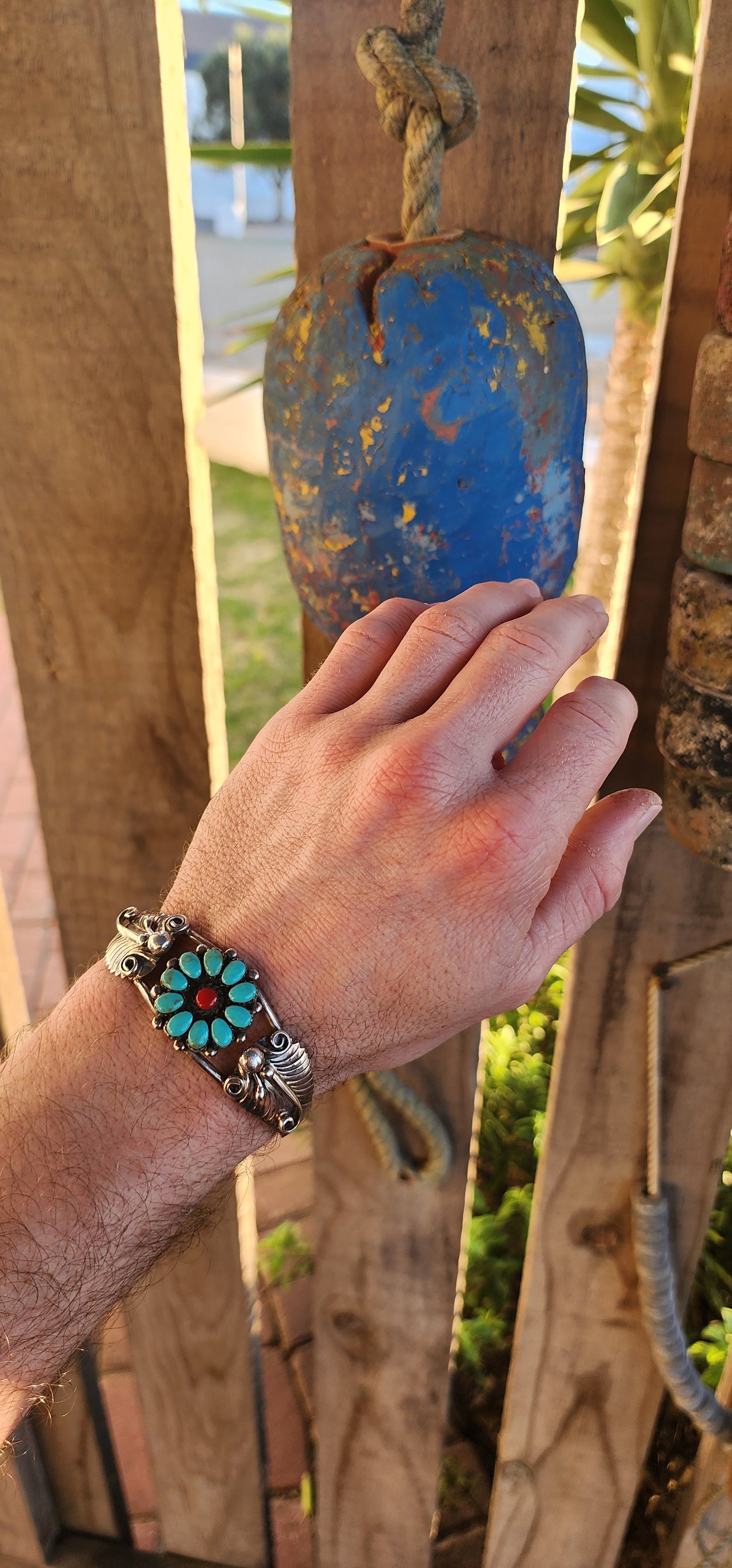 This striking and chunky vintage Southwestern Navajo-style cuff bracelet is a bold testament to both artistry and heritage. Forged in sterling silver, the cuff’s structure is composed of split double bands, giving it a powerful yet airy presence.