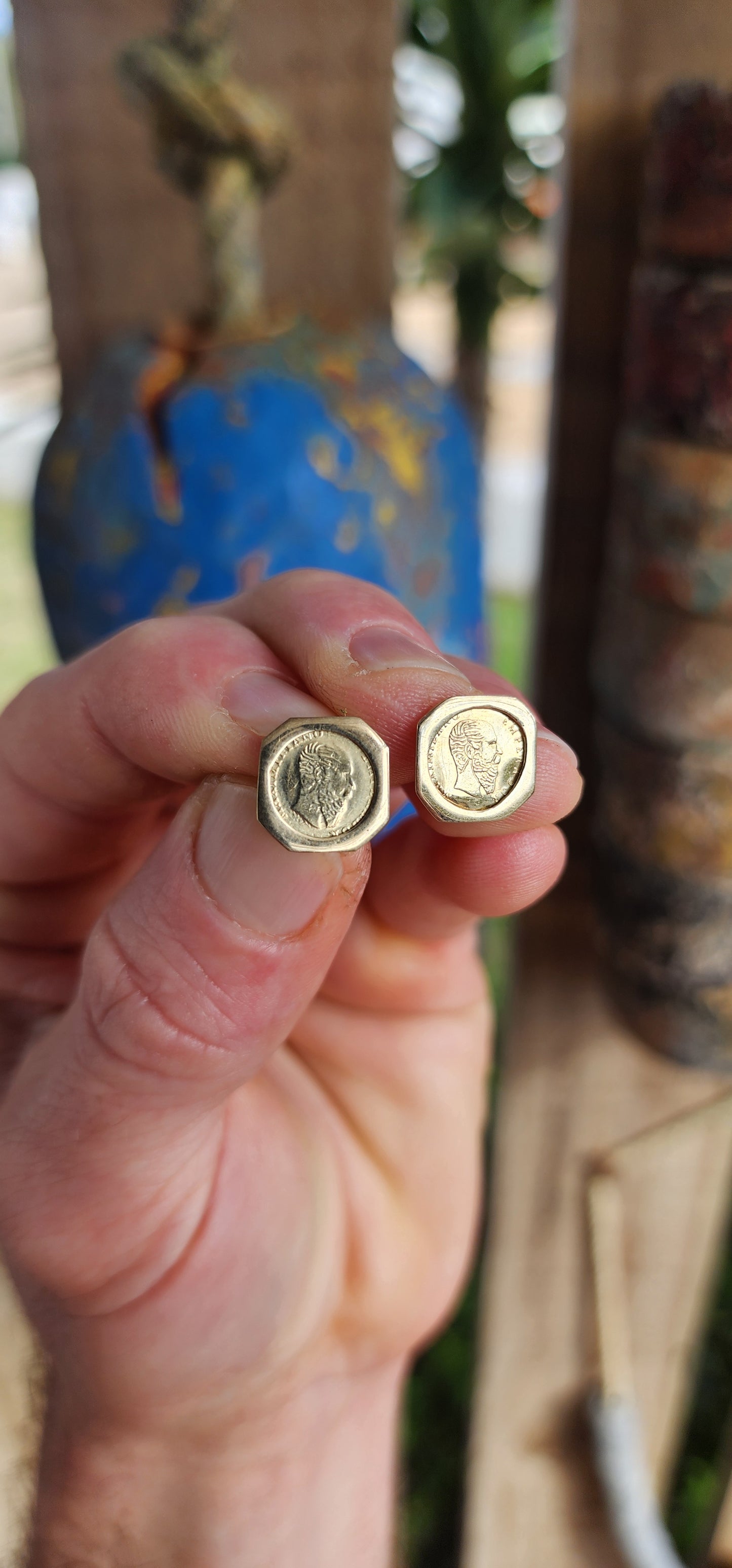 Striking Vintage-Inspired 9ct Gold Peso Coin Stud Earrings.Perfectly unisex!