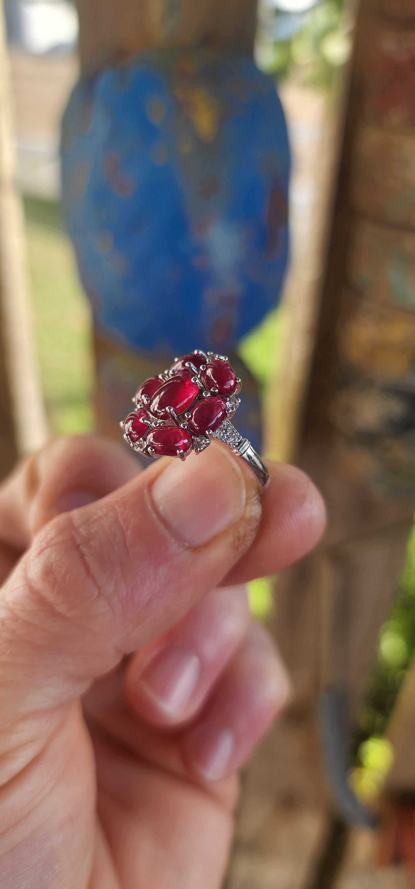 Crimson Constellation" Statement Ring.
Drenched in vivid glamour, this breathtaking sterling silver cluster ring is a celebration of deep red beauty.