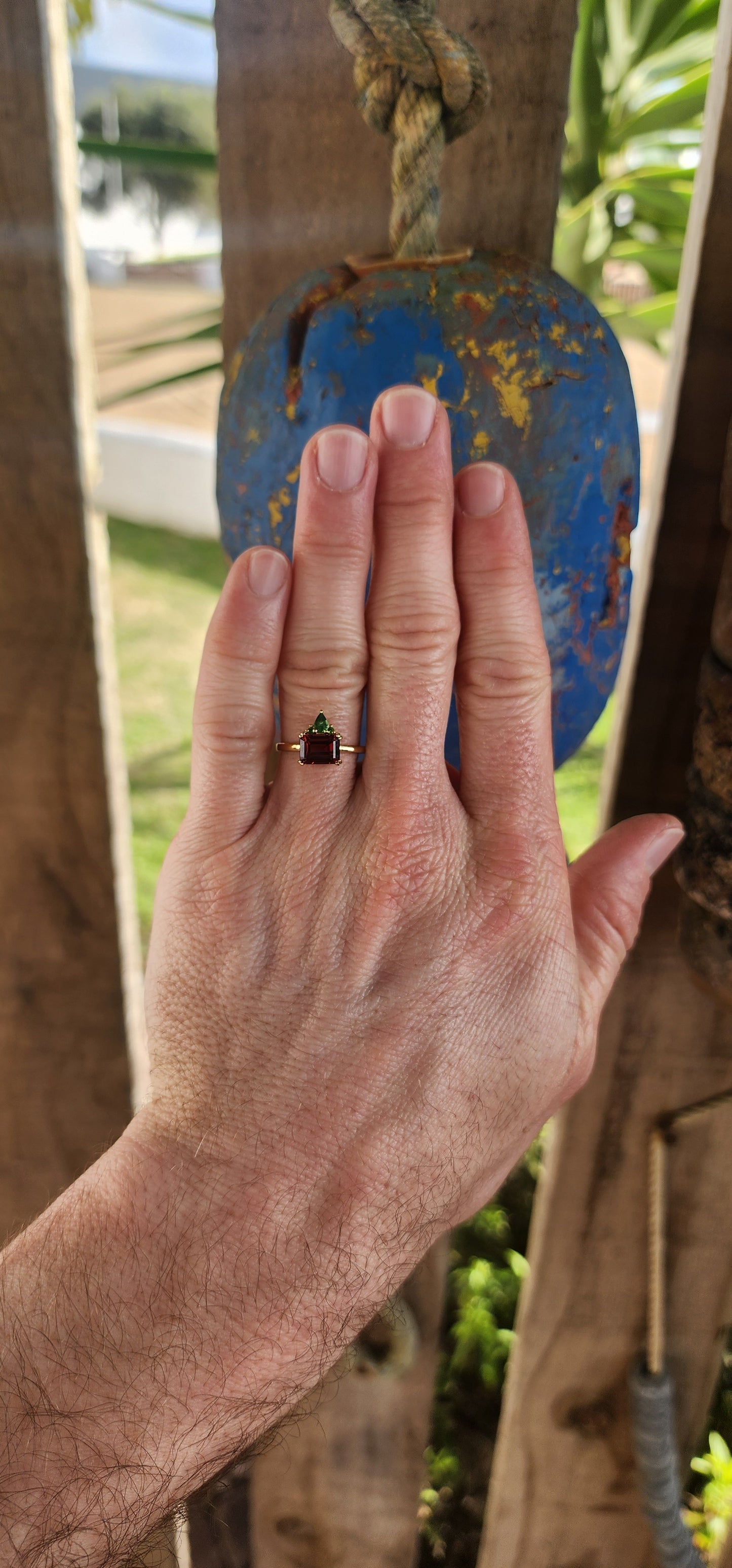 This bewitching beauty is cast in sterling silver and bathed in the golden warmth of 18ct yellow gold plating.
