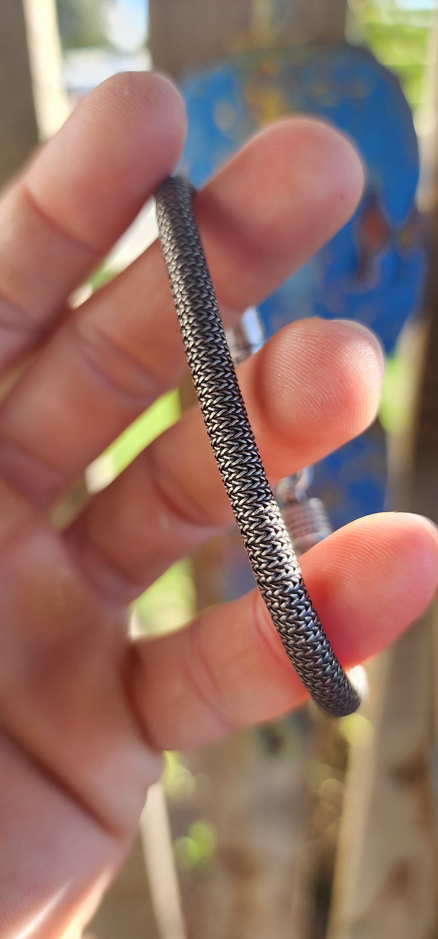 Vintage Sterling Silver Balinese Snake-Style Bracelet.
This unisex treasure is a fine example of Balinese craftsmanship, forged in solid sterling silver.