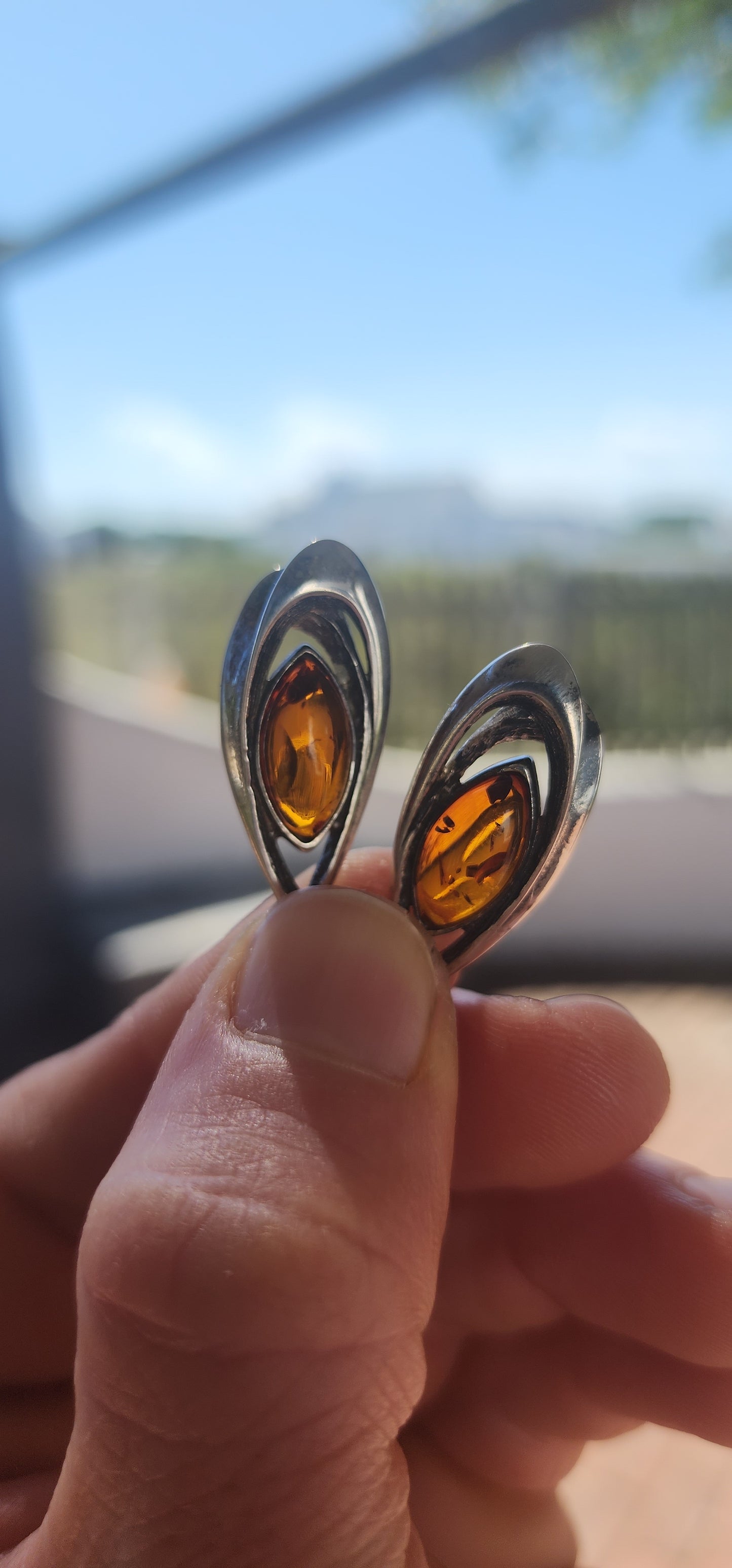 Vintage Sterling Silver & Baltic Amber Cabochon Drop Earrings.