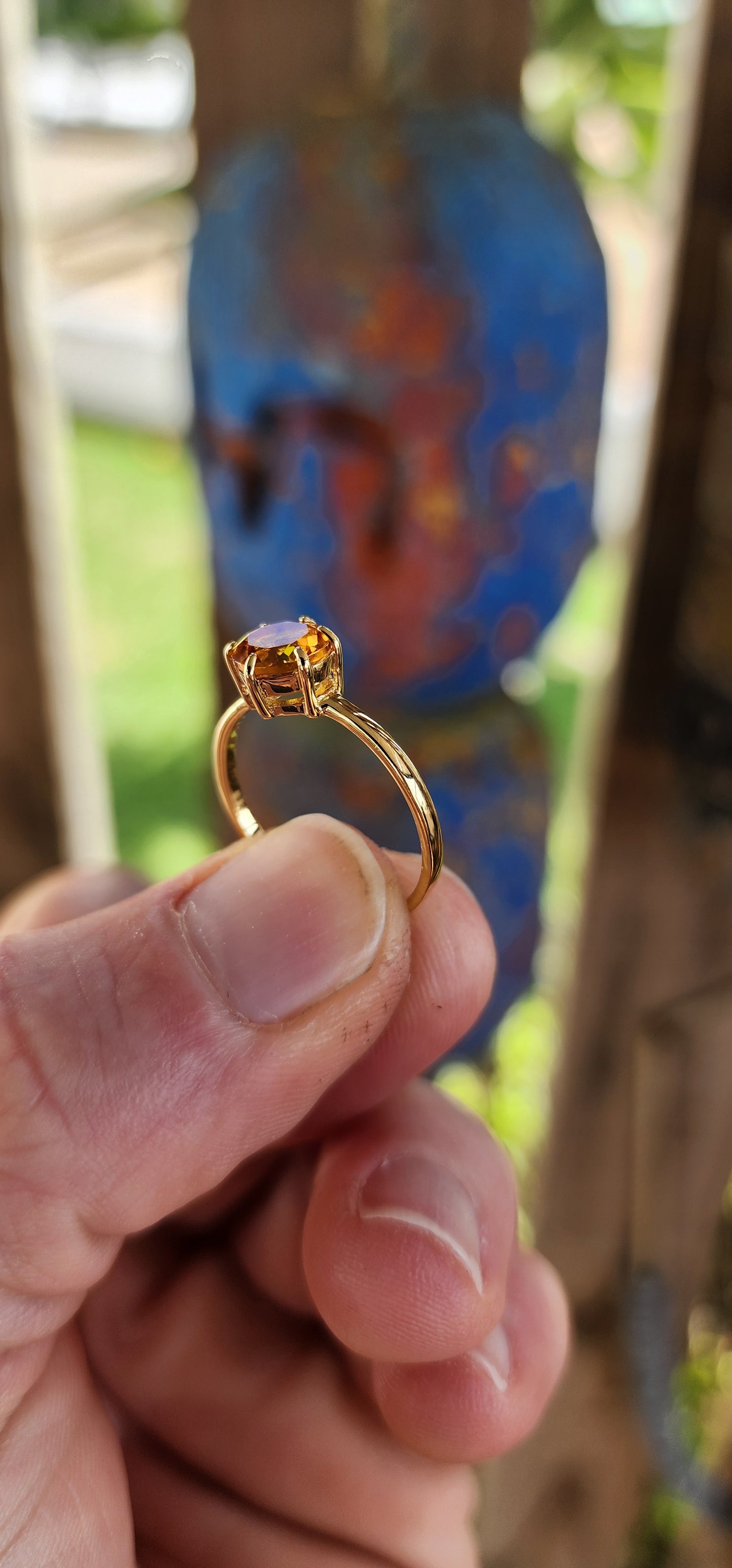 A Sunbeam for Your Finger – Citrine Edition.
This radiant solitaire ring is a joyful celebration of warmth and light. Crafted in sterling silver and luxuriously plated with 18ct yellow gold.