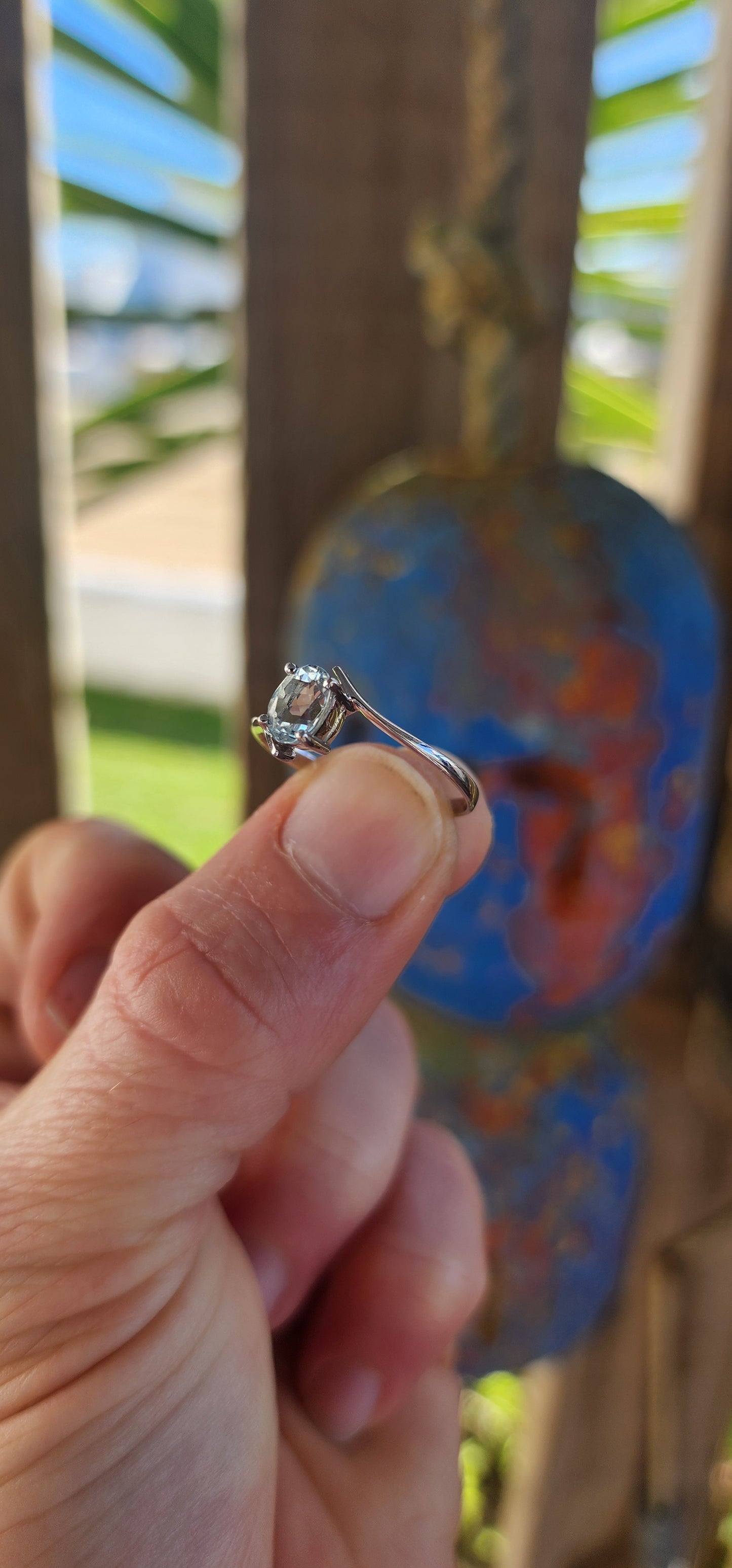 Ocean’s Embrace - A Collector’s Treasure.
A ring that feels as if it carries the calm of the sea within its heart.