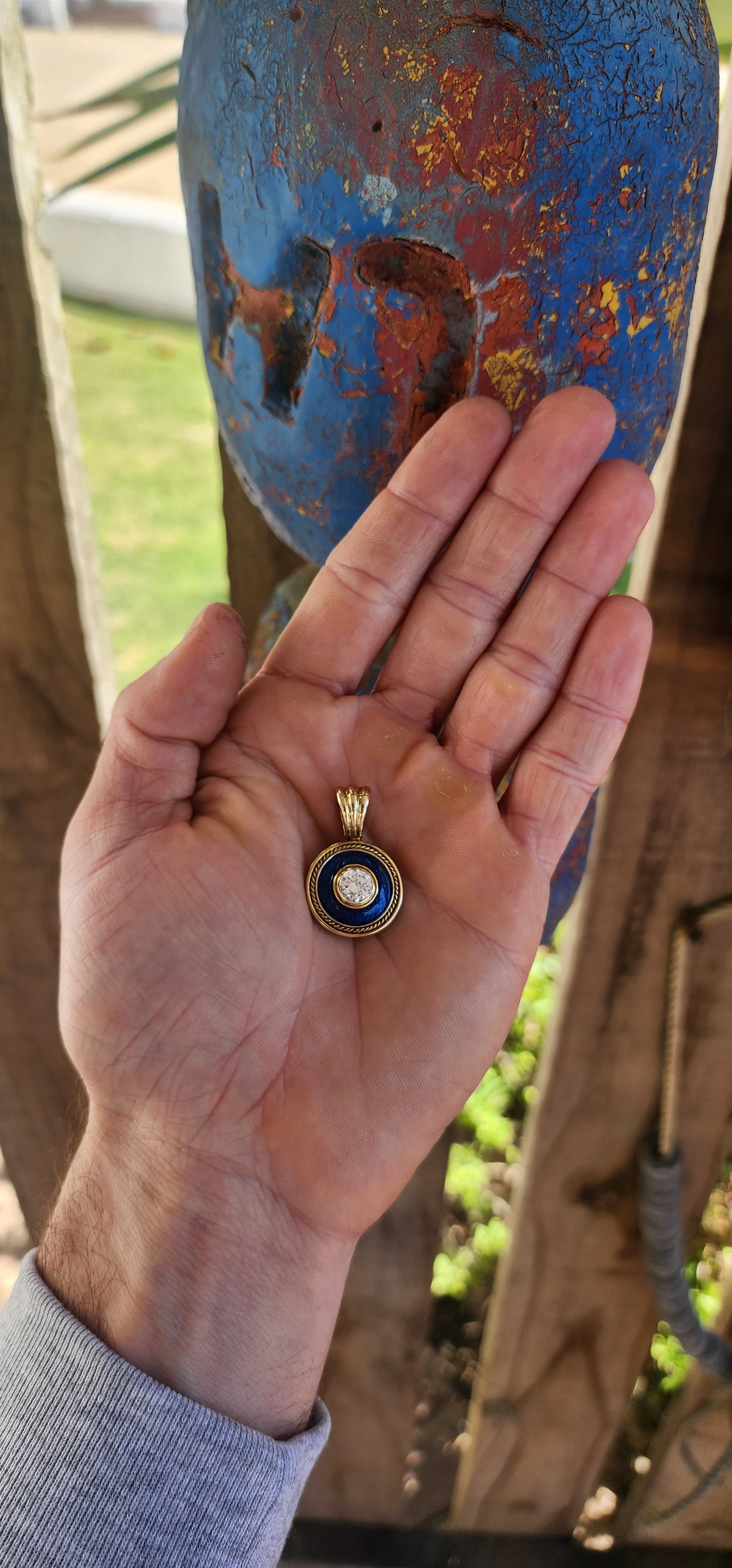 Retro Elegance – 9ct Gold & Guilloché Enamel Enhancer Pendant.