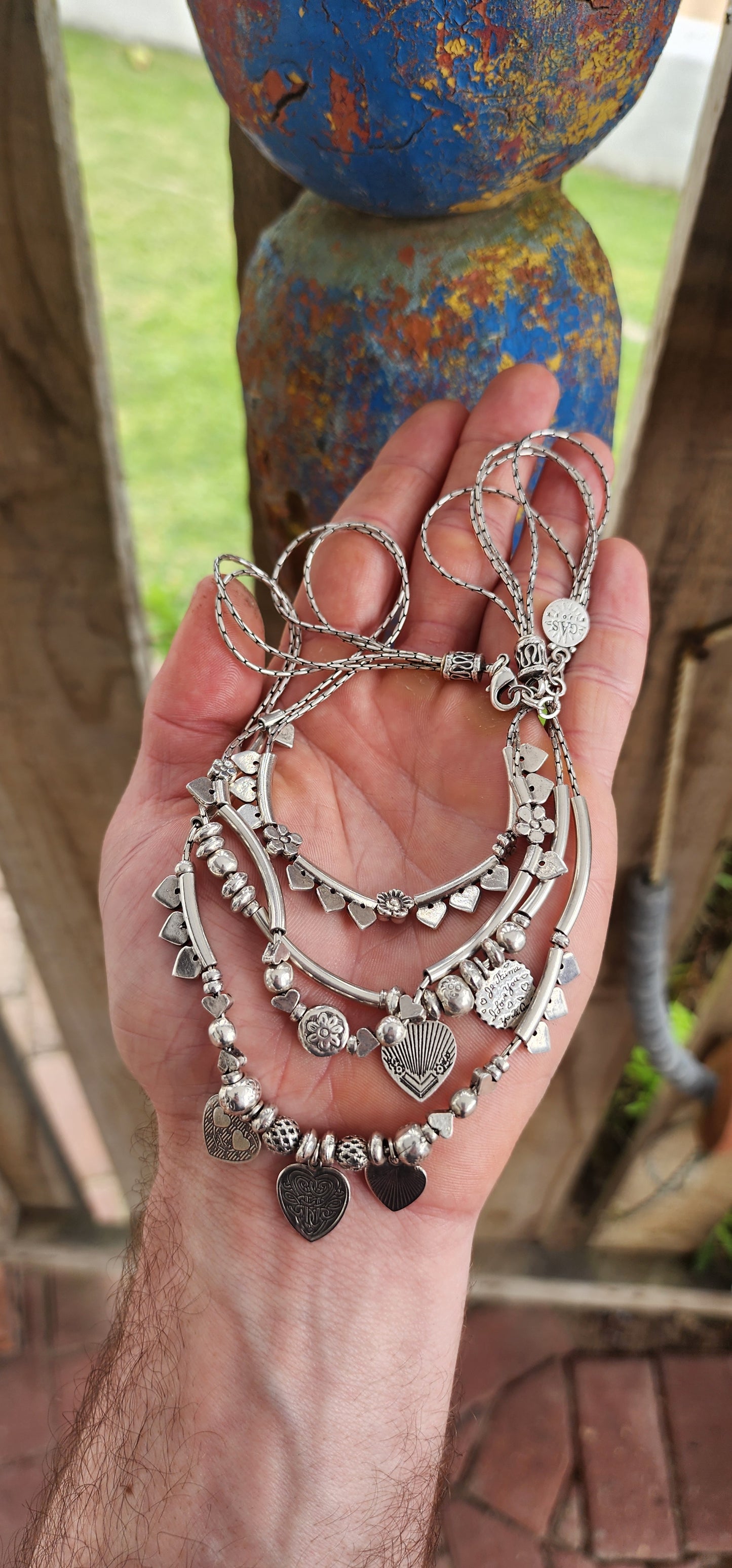 This Gas Bijoux necklace is a statement-making piece that effortlessly captures the free-spirited essence of bohemian luxury.