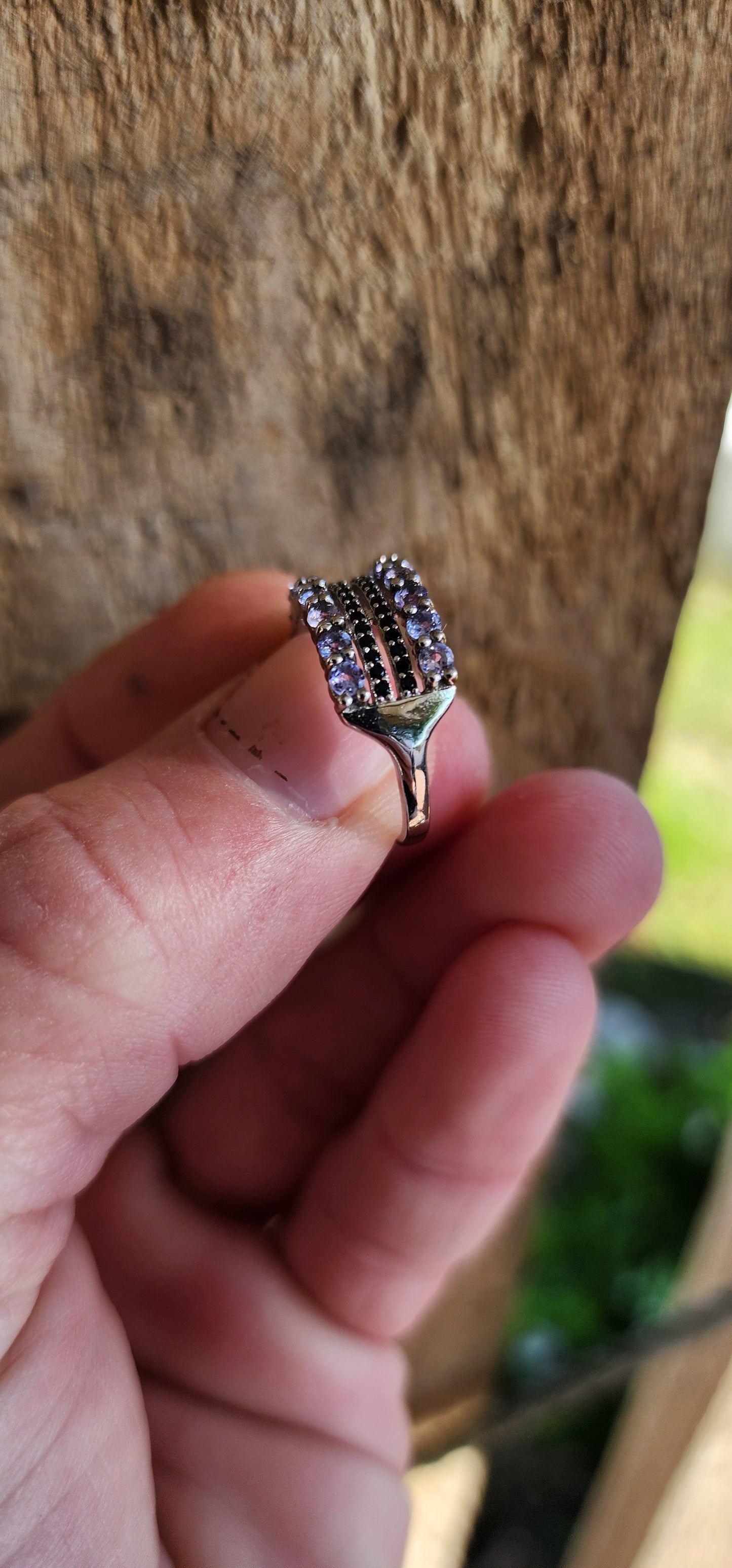 Marvelous Sterling Silver, Natural Tanzanite and Black Spinel Gemstones matching set consisting out of ring , push-in hoop earrings with safety clips and pendant on rope chain.