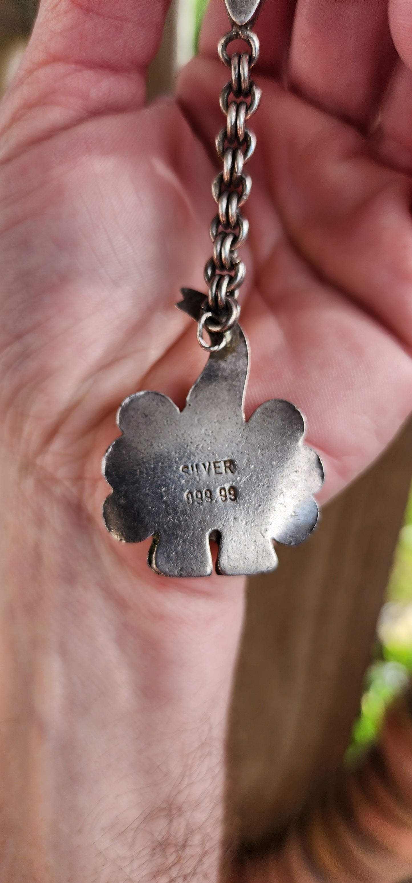 Unusual and super cute Vintage 999 Fine Silver Novelty key ring holder with a dangly Elephant.