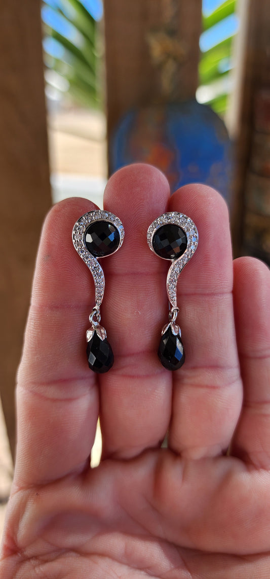 Clasically elegant pair of Art Deco Inspired Sterling Silver,Onyx and sparkly CZ Gemstones push-in drop/dangle earrings.