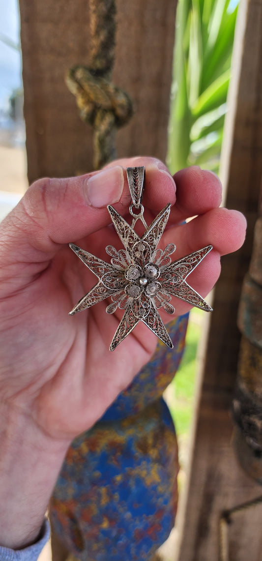 Magnificent and large size Vintage three dimensional Sterling Silver Filigree Maltese Cross pendant, with double-sided design, crafted in Malta.