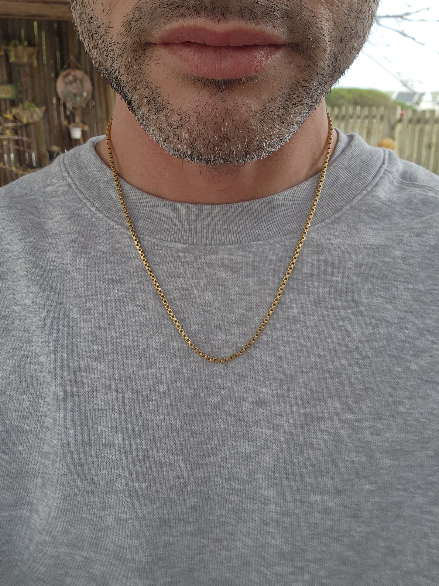 Vintage Italian 18ct Yellow Gold extra length Box link chain necklace.Solid with a generous weight.A much have !! Perfect for layering or wearing alone.