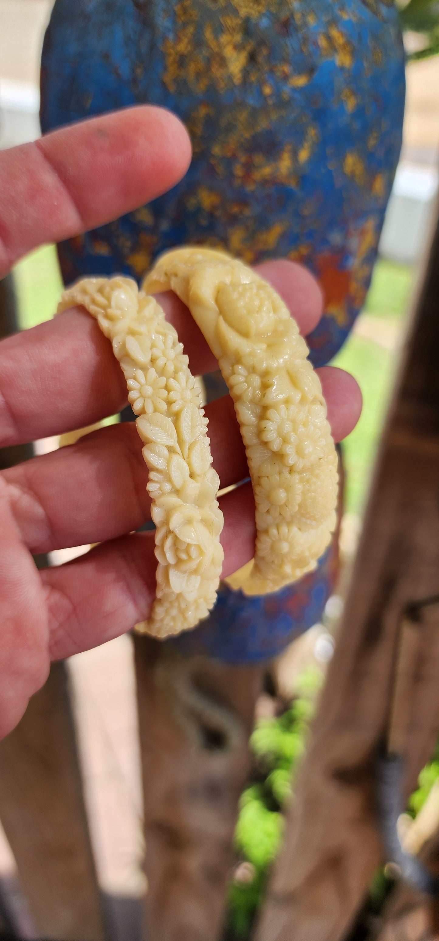 Gorgeous pair of two Vintage 1930/40's Cream deeply moulded Celluloid bangles with embossed florals.