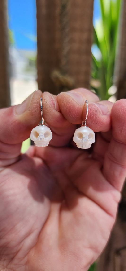 These Victorian revival "memento mori" mourning skull earrings are truly captivating in their intricate design and symbolism.