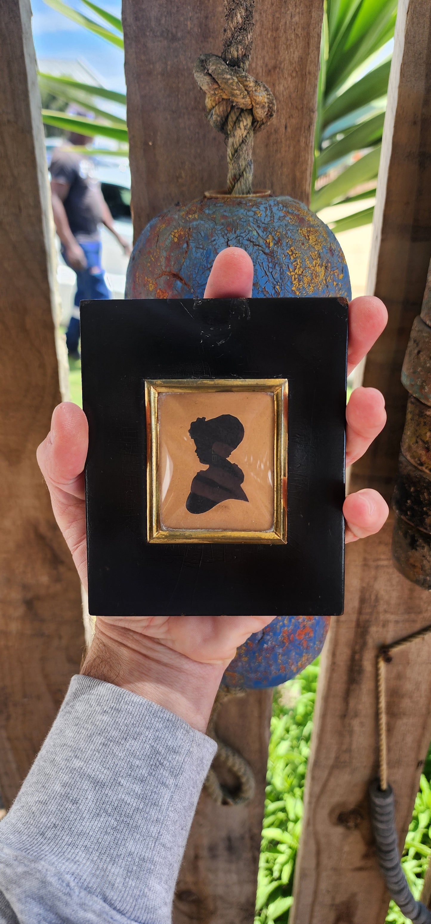 This is a beautifully preserved antique late Georgian-era framed silhouette dating to circa 1830.(Almost 200 years old)