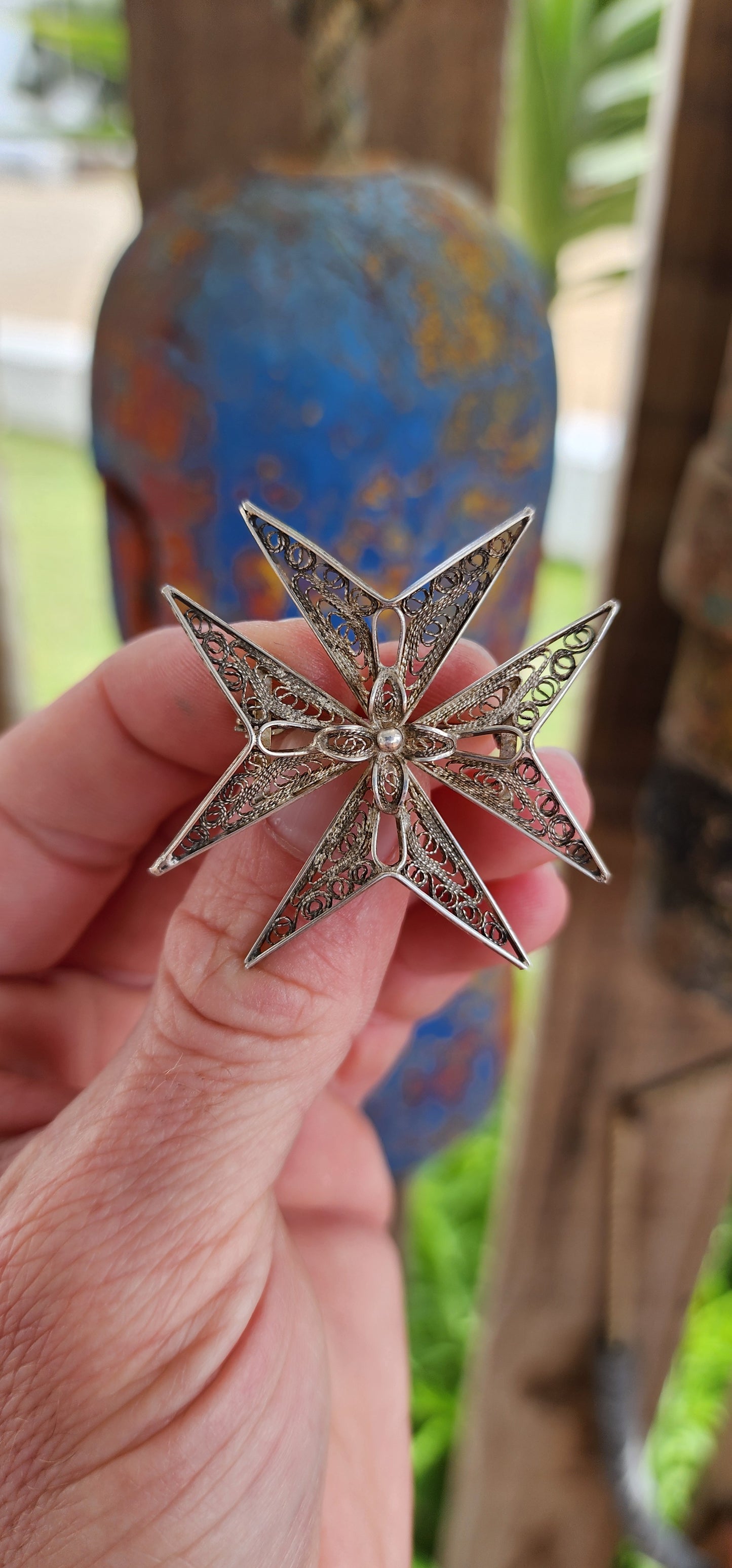 This vintage 800 silver Maltese cross brooch is a remarkable example of traditional Mediterranean jewelry-making, embodying both historical significance and exceptional craftsmanship.