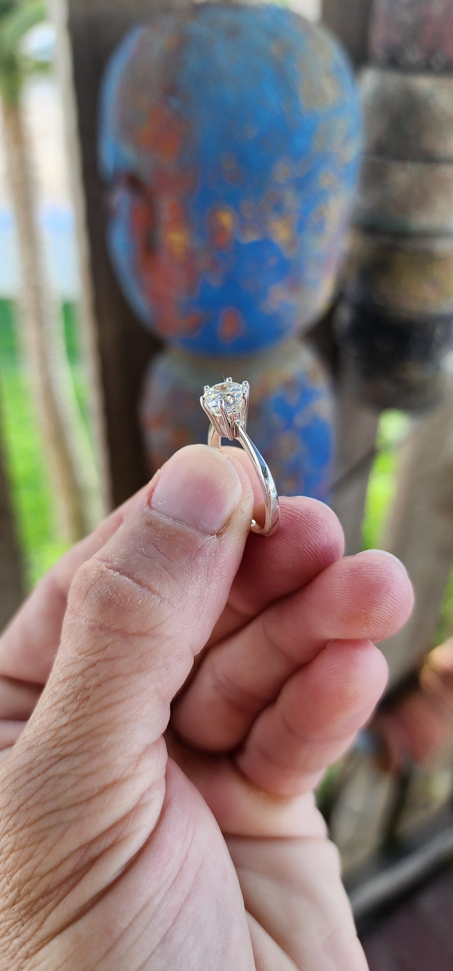 Step aside, diamonds—this sterling silver stunner is bringing the fire! Featuring a brilliant round-cut AAA-grade Swiss Cubic Zirconia, this solitaire ring is the definition of timeless sparkle with a twist of high drama.