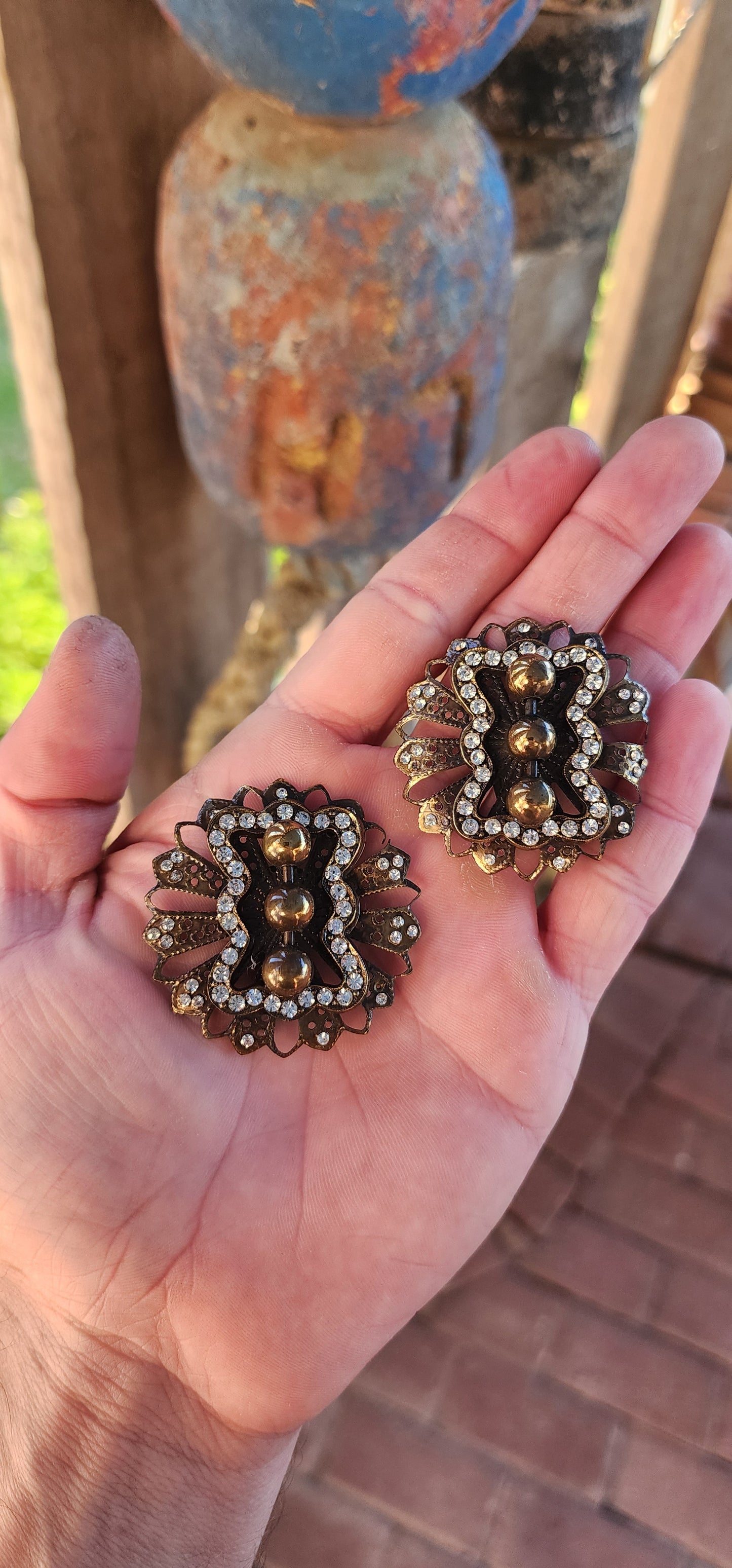 Hold on to your shoulder pads, because these clip-on earrings are bringing back the unapologetic drama of the 1980s — with extra flair!