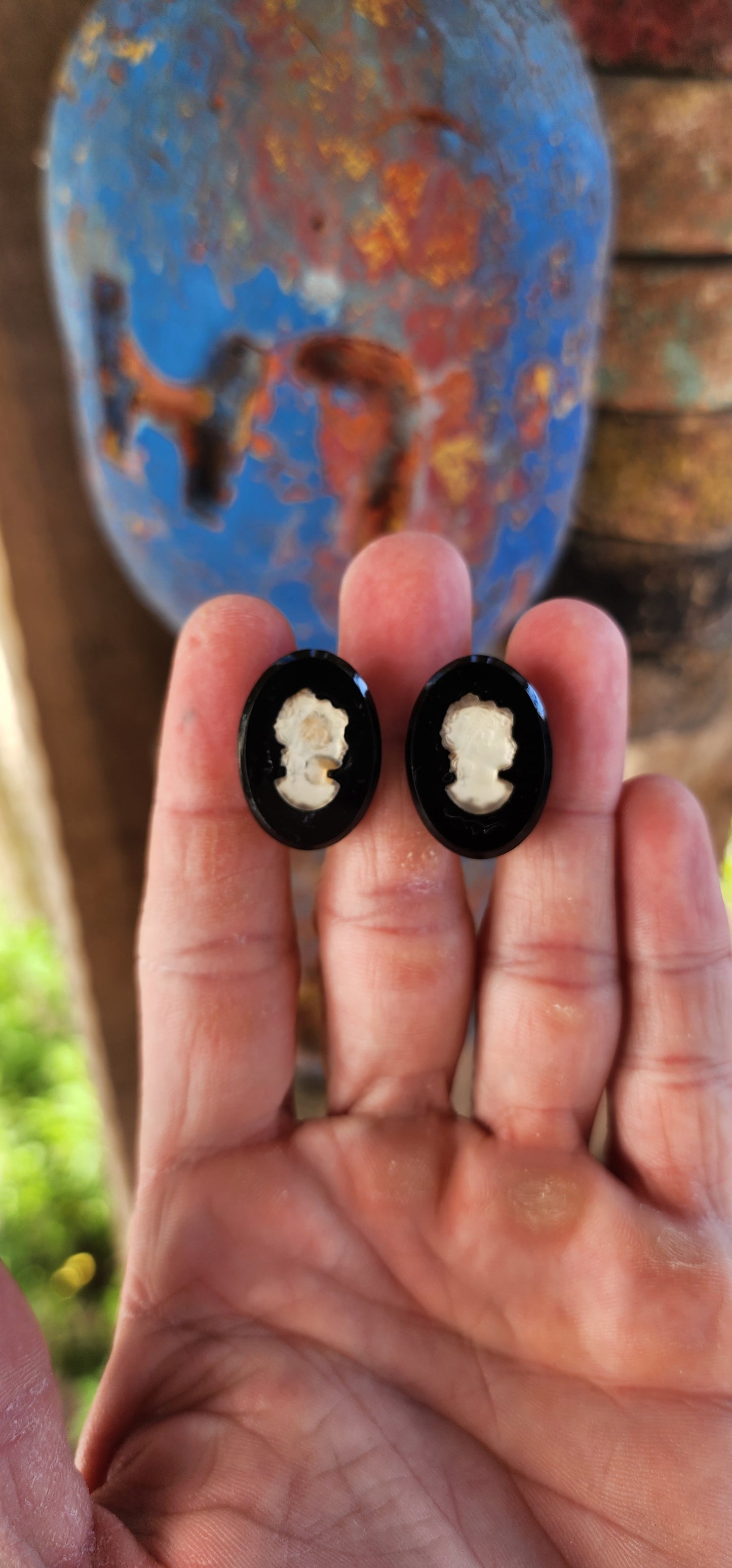 Beautiful and generous-sized pair of vintage clip-on earrings from the mid-20th century, when classical elegance saw a magnificent resurgence.
