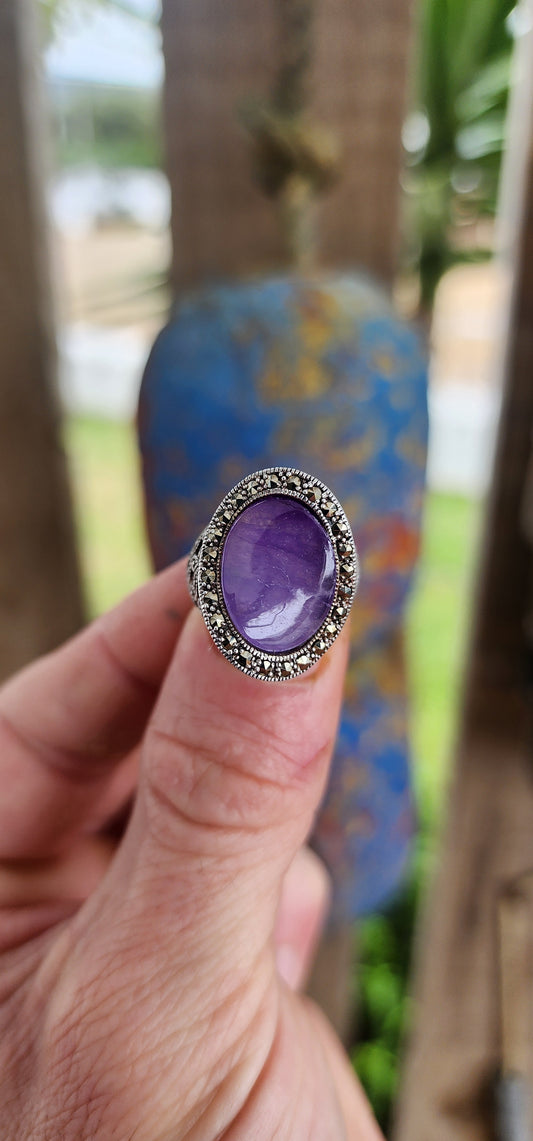 An absolute stunner! This bold and beautifully sculpted dress ring is crafted in sterling silver, designed to command attention from every angle.