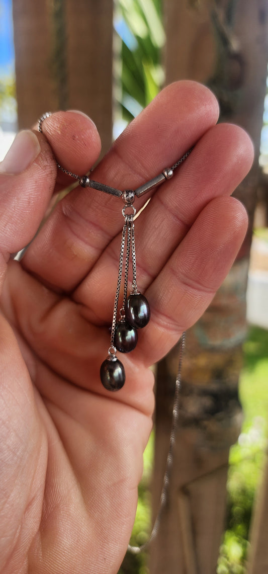 "Depth & Grace" – Italian Sterling Silver & Tahitian Pearl Tassel Necklace.