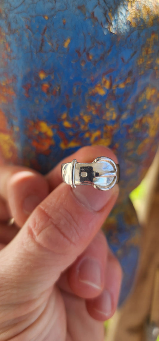 These will always be in vogue! Presenting a chunky vintage unisex hallmarked sterling silver belt buckle ring, crafted by the esteemed Gourdel Vales & Co. of Birmingham circa 1975.