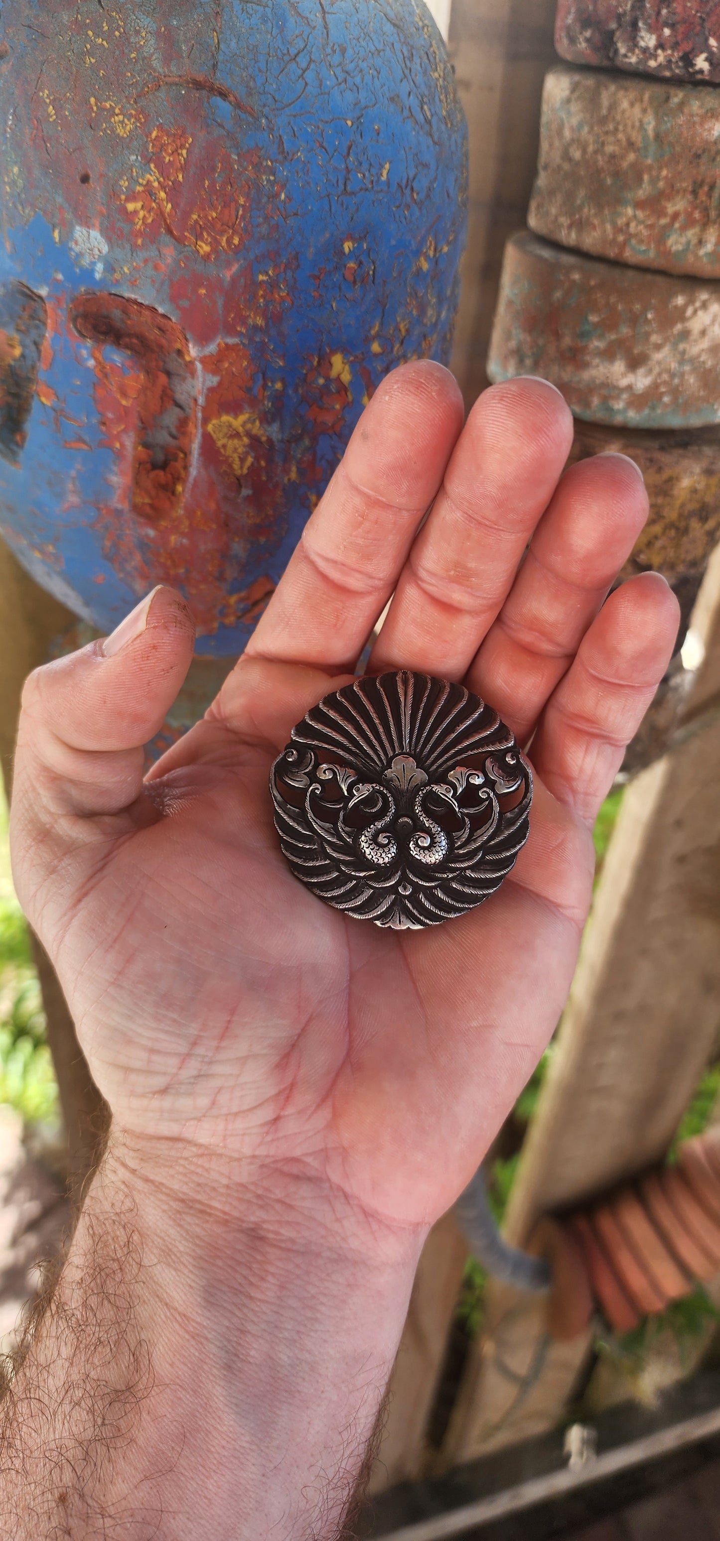 An exceptional treasure from the Indonesian island of Java — this Art Deco-era .800 silver brooch is a shining example of Yogyakarta / Djokja (Jogja) silverwork.