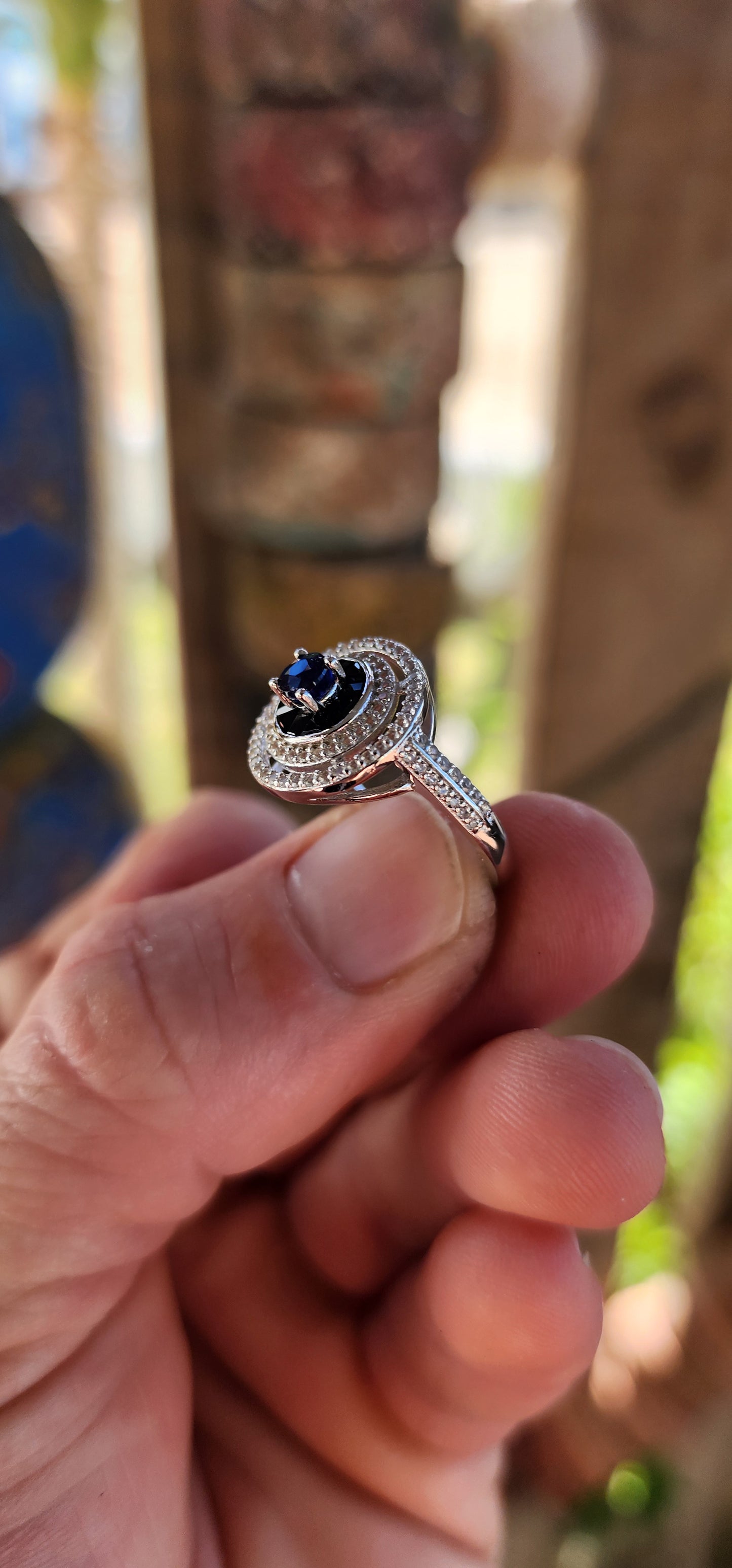 Midnight Constellation – Sapphire Halo Ring.