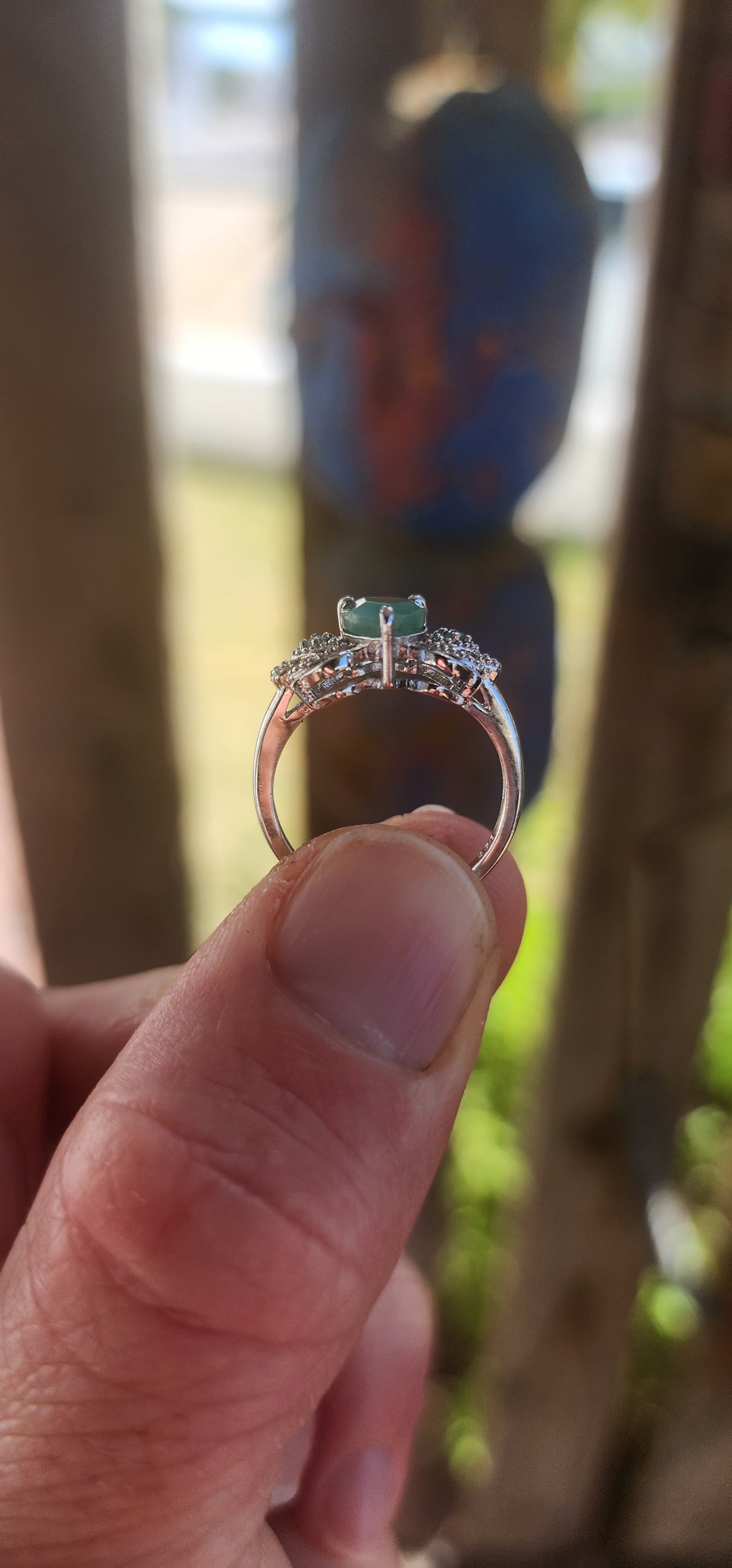 The Emerald Ring – Vintage Romance in Sterling Silver.
