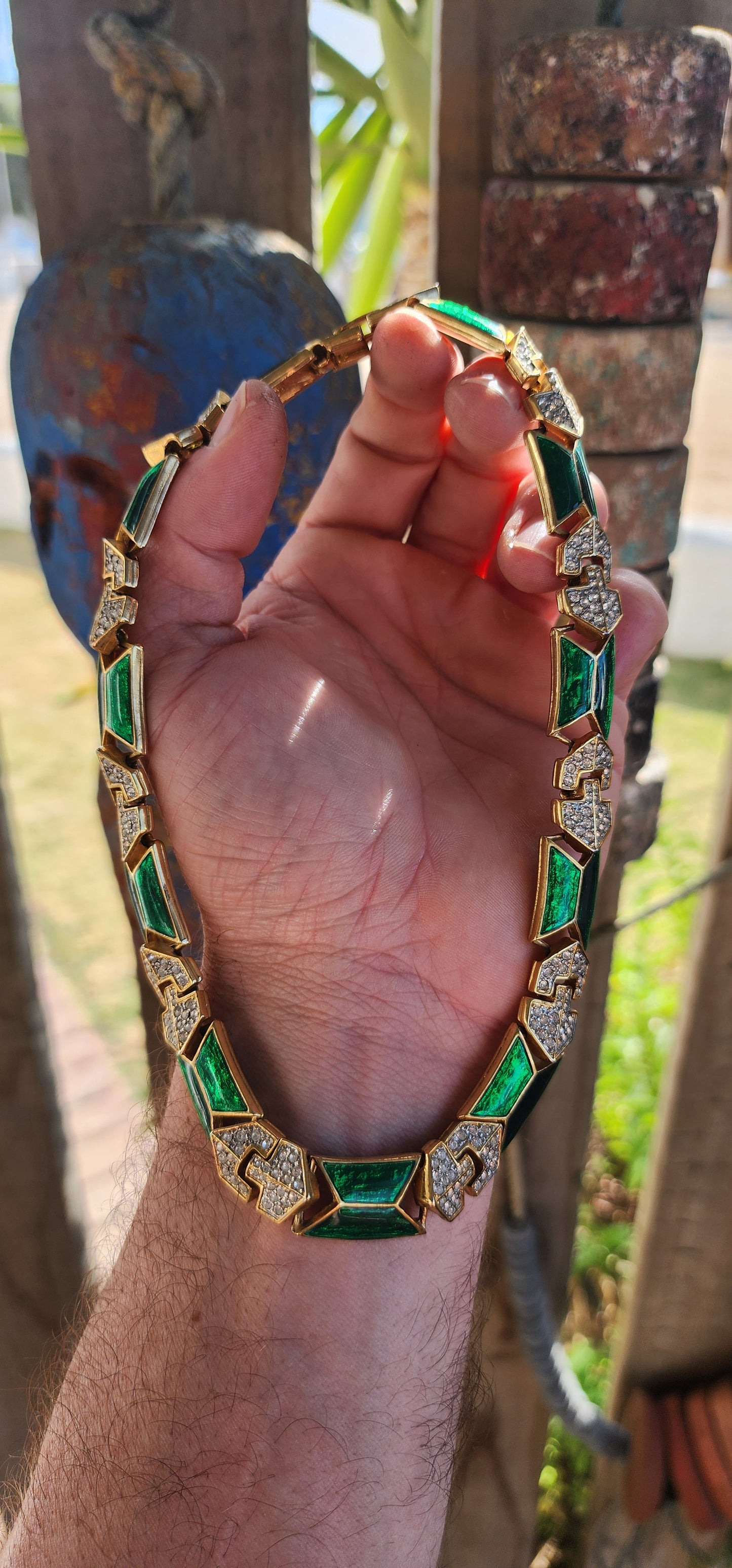 Museum-worthy, chunky, and impossibly beautiful vintage 1980s designer costume jewellery set, consisting of a bold choker necklace and matching clip-on earrings.
