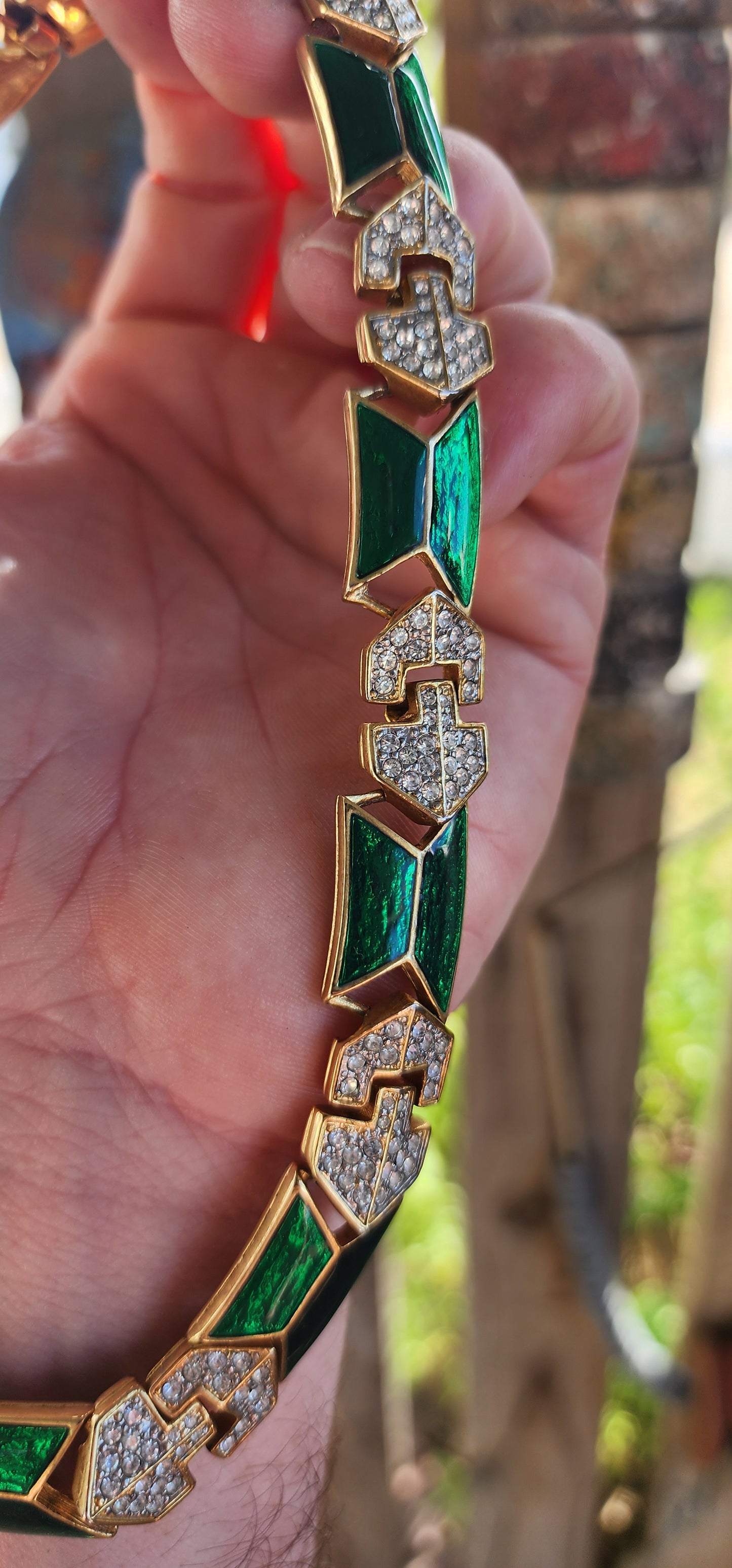 Museum-worthy, chunky, and impossibly beautiful vintage 1980s designer costume jewellery set, consisting of a bold choker necklace and matching clip-on earrings.