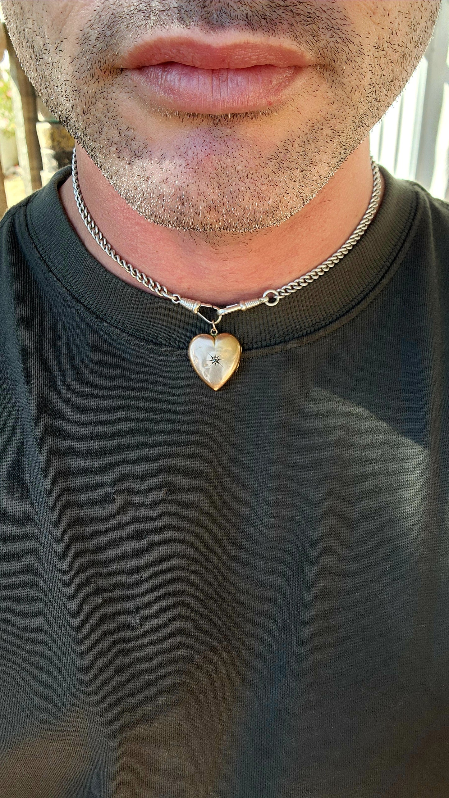 Antique Edwardian 9ct Rose Gold Puffed Heart Locket (c.1900).