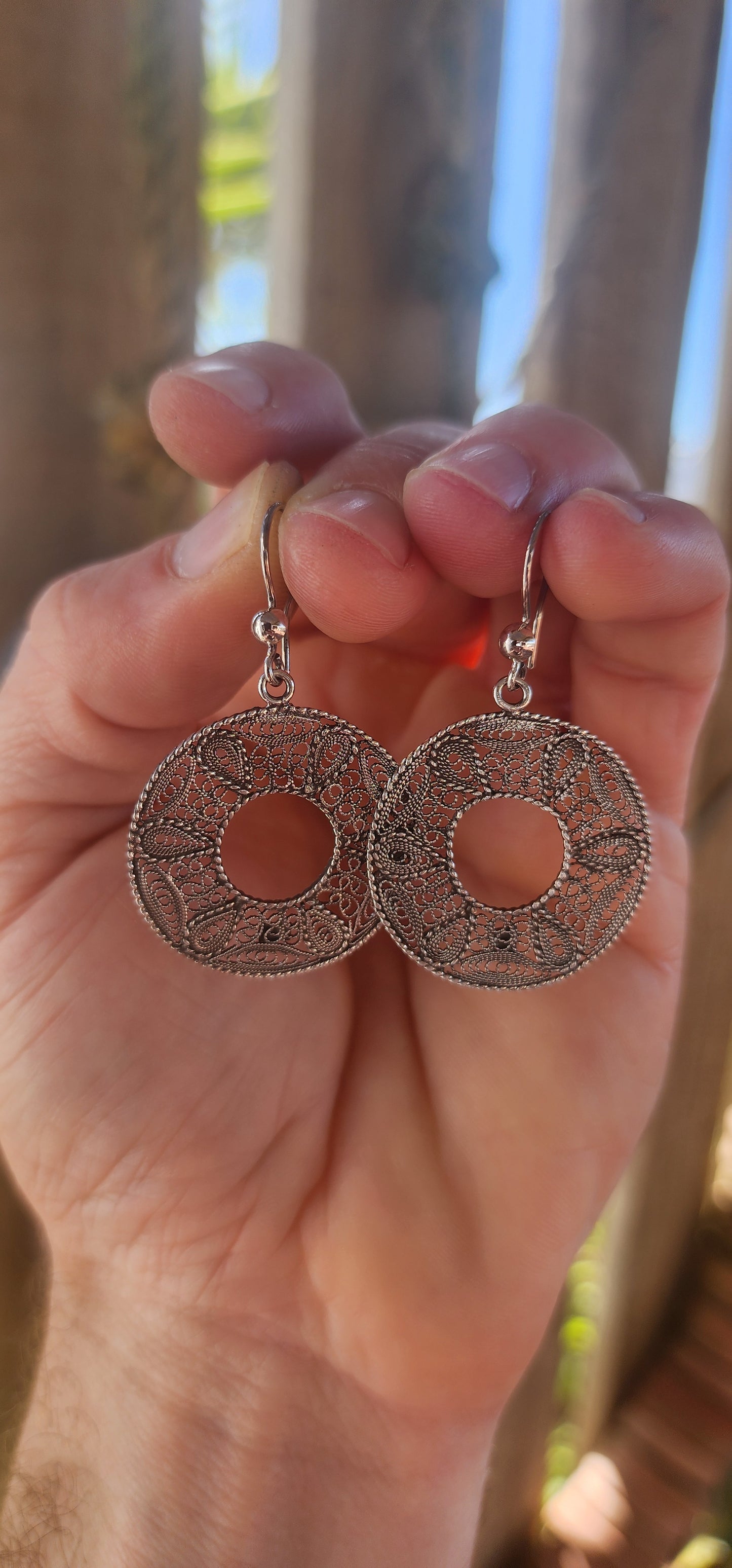 Gorgeous pair of oxidised sterling silver filigree earrings — little round dreamcatchers of sparkle and detail!