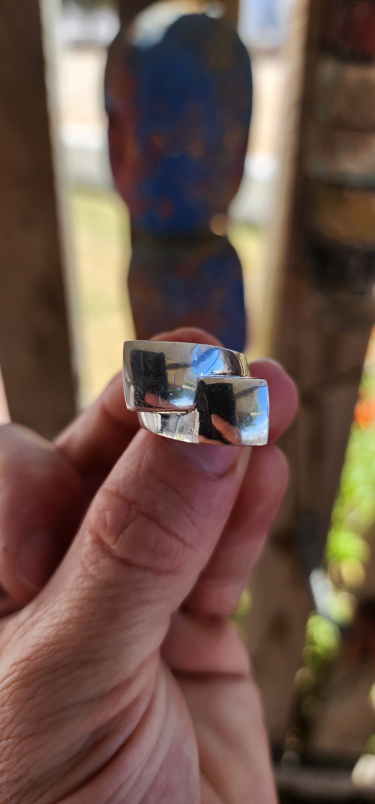A Sculptural Unisex Statement Ring With Serious Attitude.