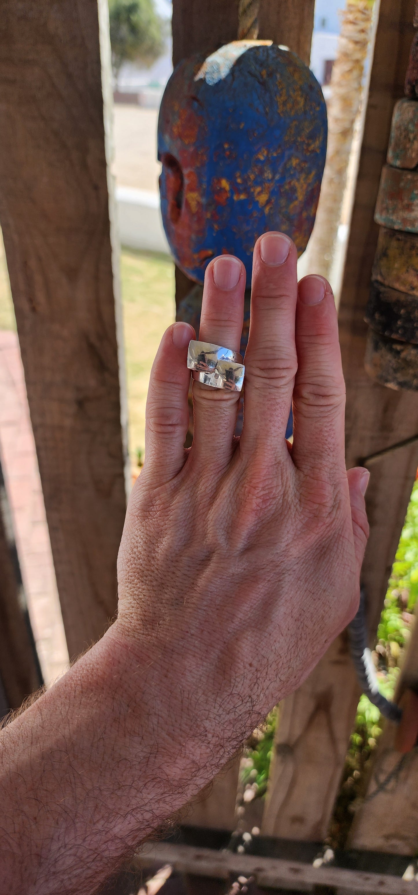 A Sculptural Unisex Statement Ring With Serious Attitude.