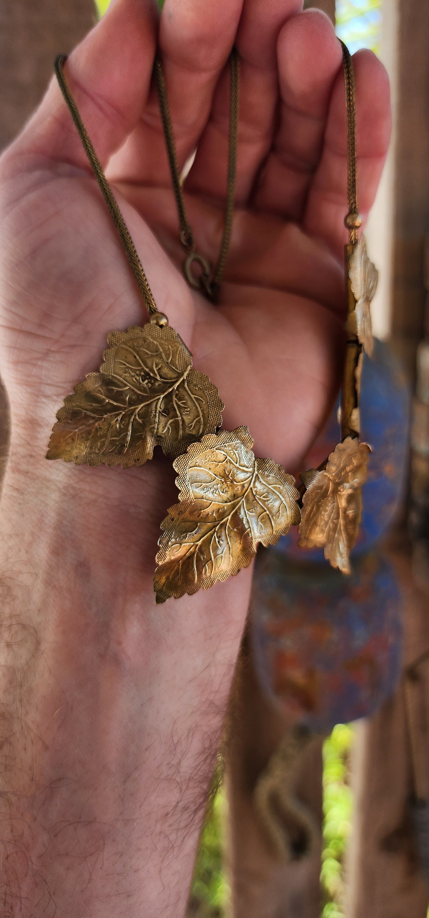Steeped in late–19th century romance and draped in the organic beauty that defined the Art Nouveau spirit, this marvelous Antique Victorian / Art Nouveau era necklace (circa 1890s) is a treasure out of a painterly vineyard scene.