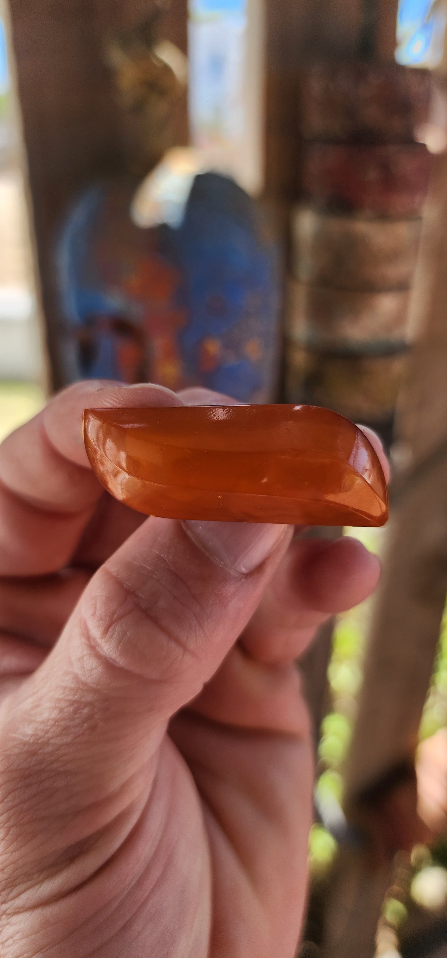 This striking brooch is a beautiful celebration of natural Baltic amber sculpted through a modernist lens, where form, warmth, and organic elegance take centre stage.