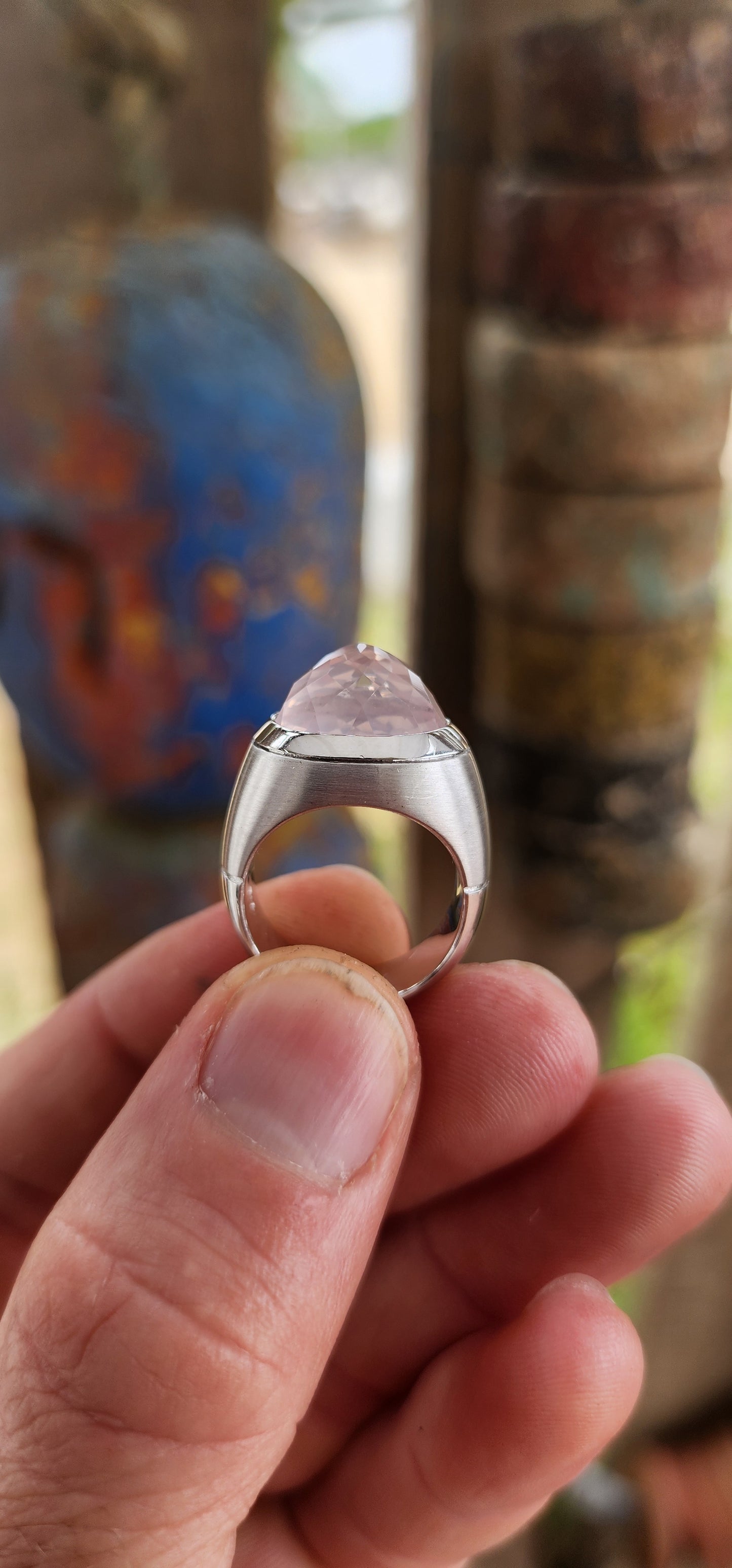 How marvellous is this beauty! This exceptional modernist statement ring is a striking designer creation by Mark Solomon of Cape Town.