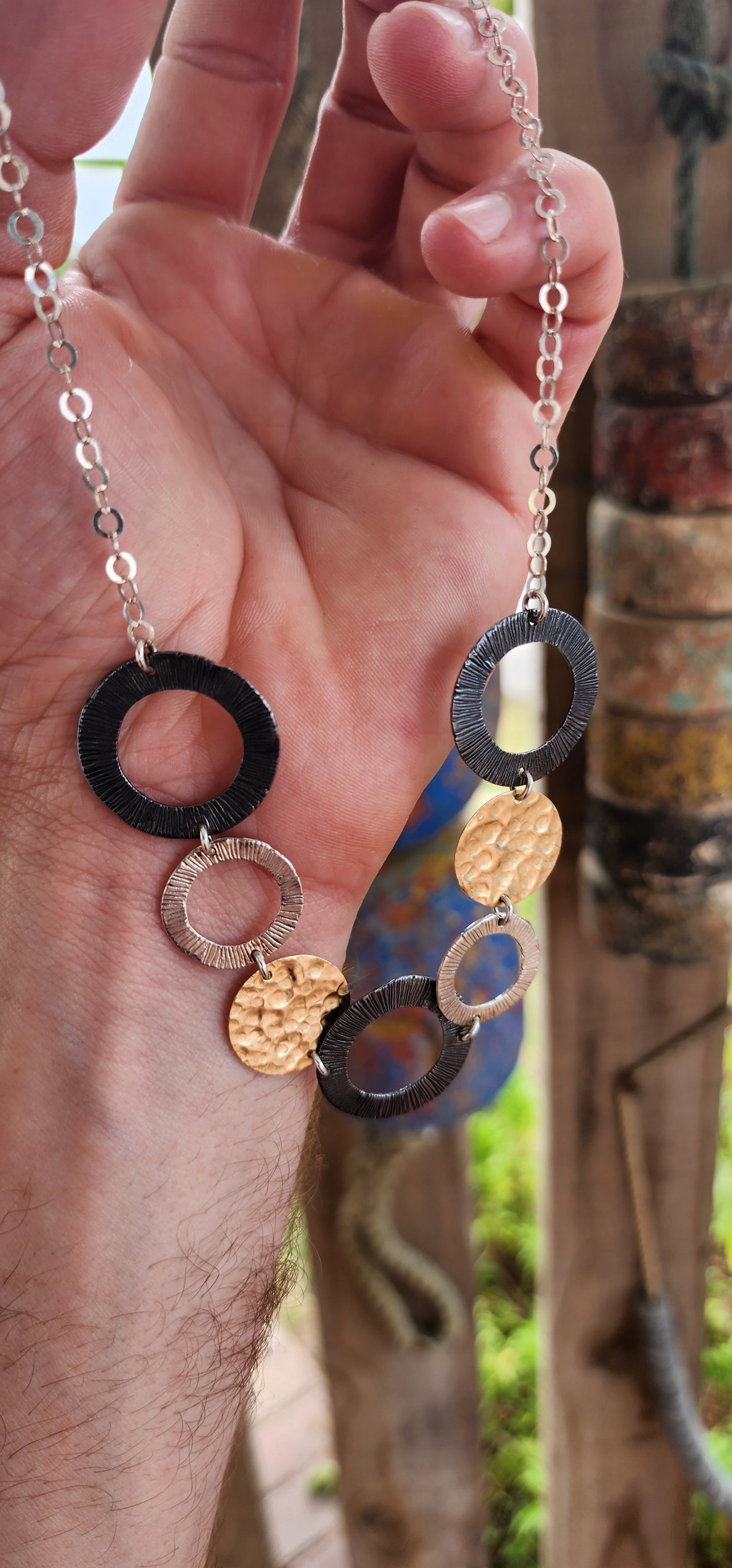 Modernist Circle Statement Necklace – Magnolia, New York (c. 1990s).