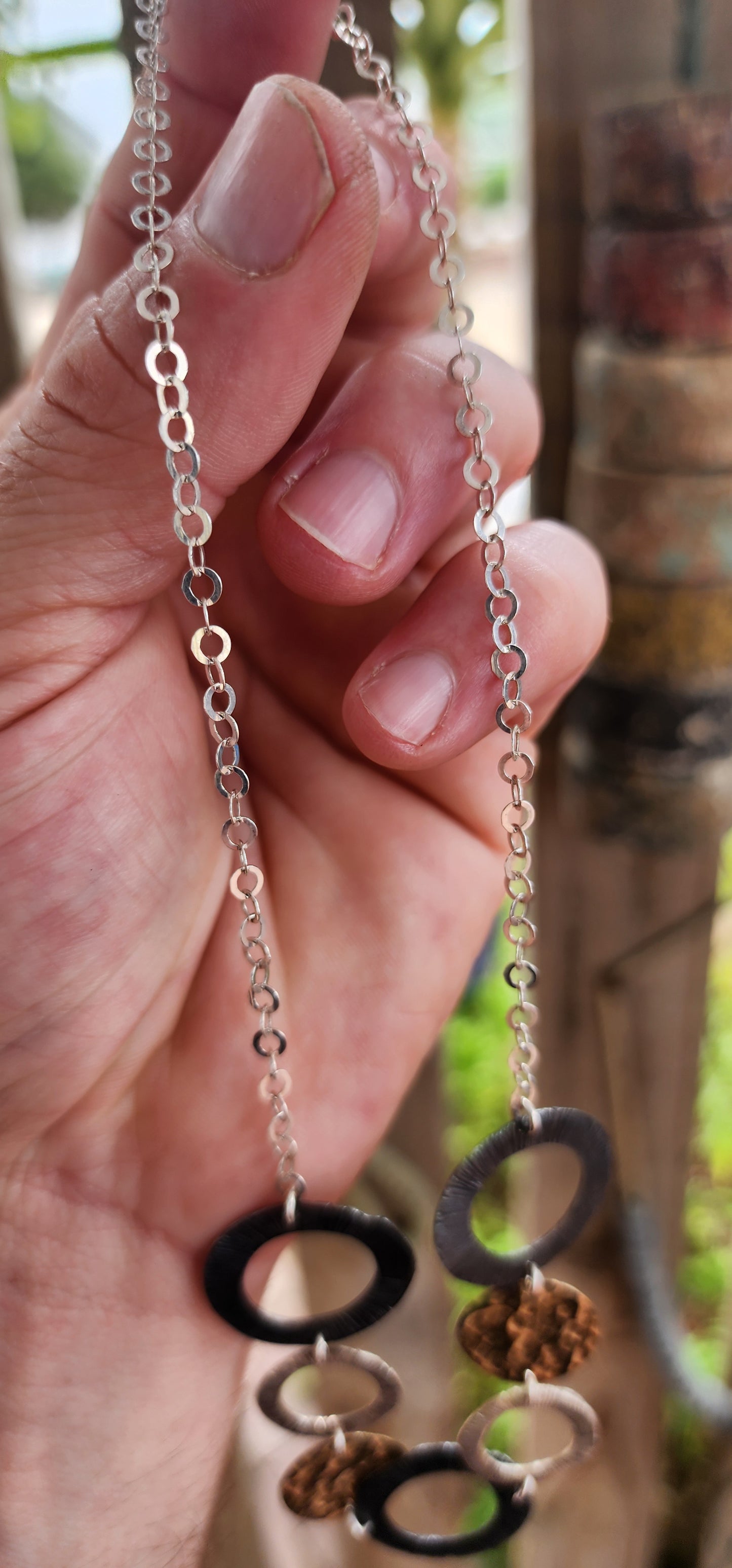 Modernist Circle Statement Necklace – Magnolia, New York (c. 1990s).