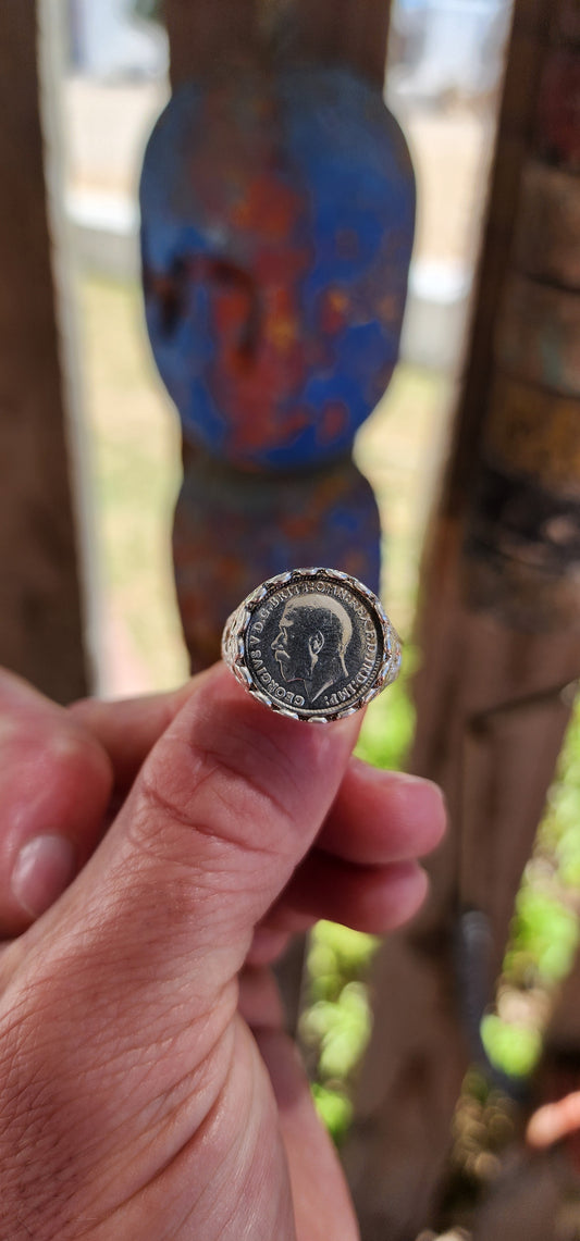 Vintage 1970’s Unisex Sterling Silver Coin Signet Ring.