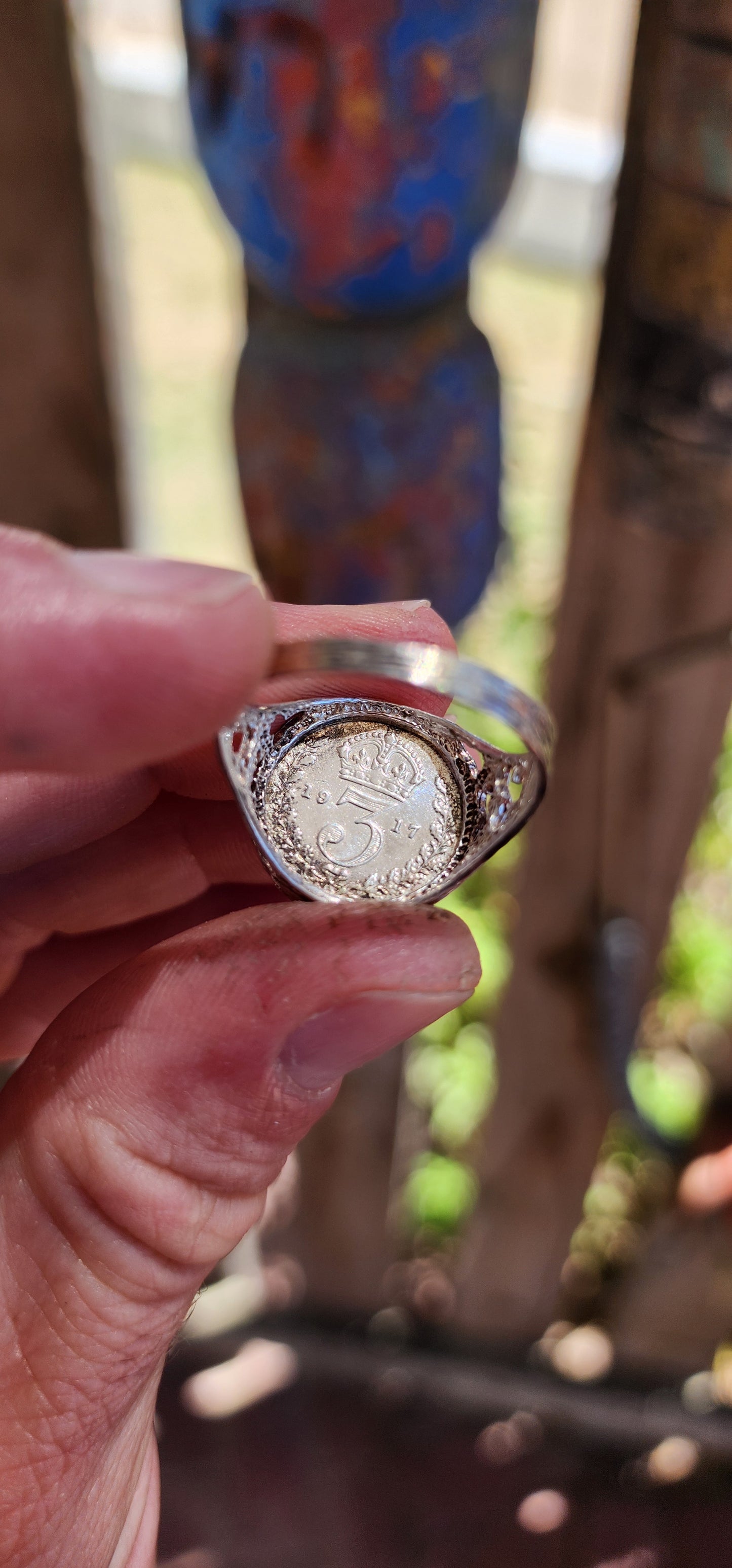 Vintage 1970’s Unisex Sterling Silver Coin Signet Ring.