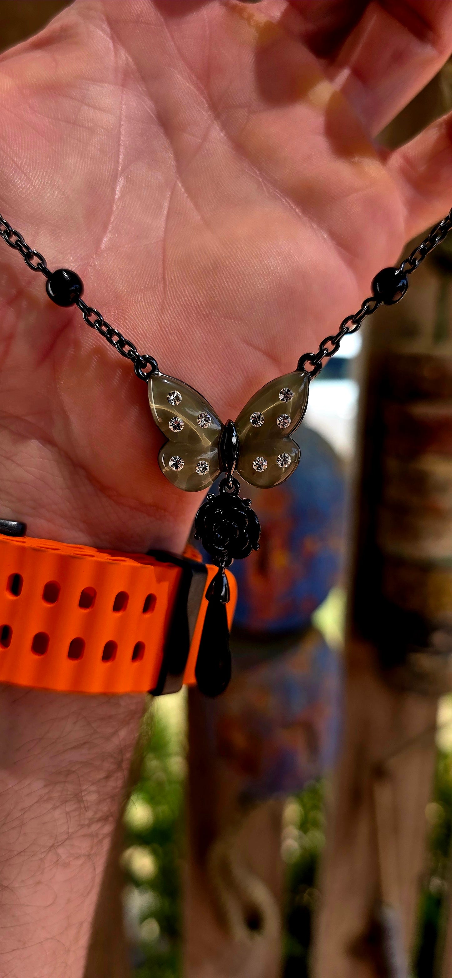 This high-quality costume jewellery set carries a distinct gothic undertone, blending delicate butterfly symbolism with dark, almost Victorian-inspired elements.