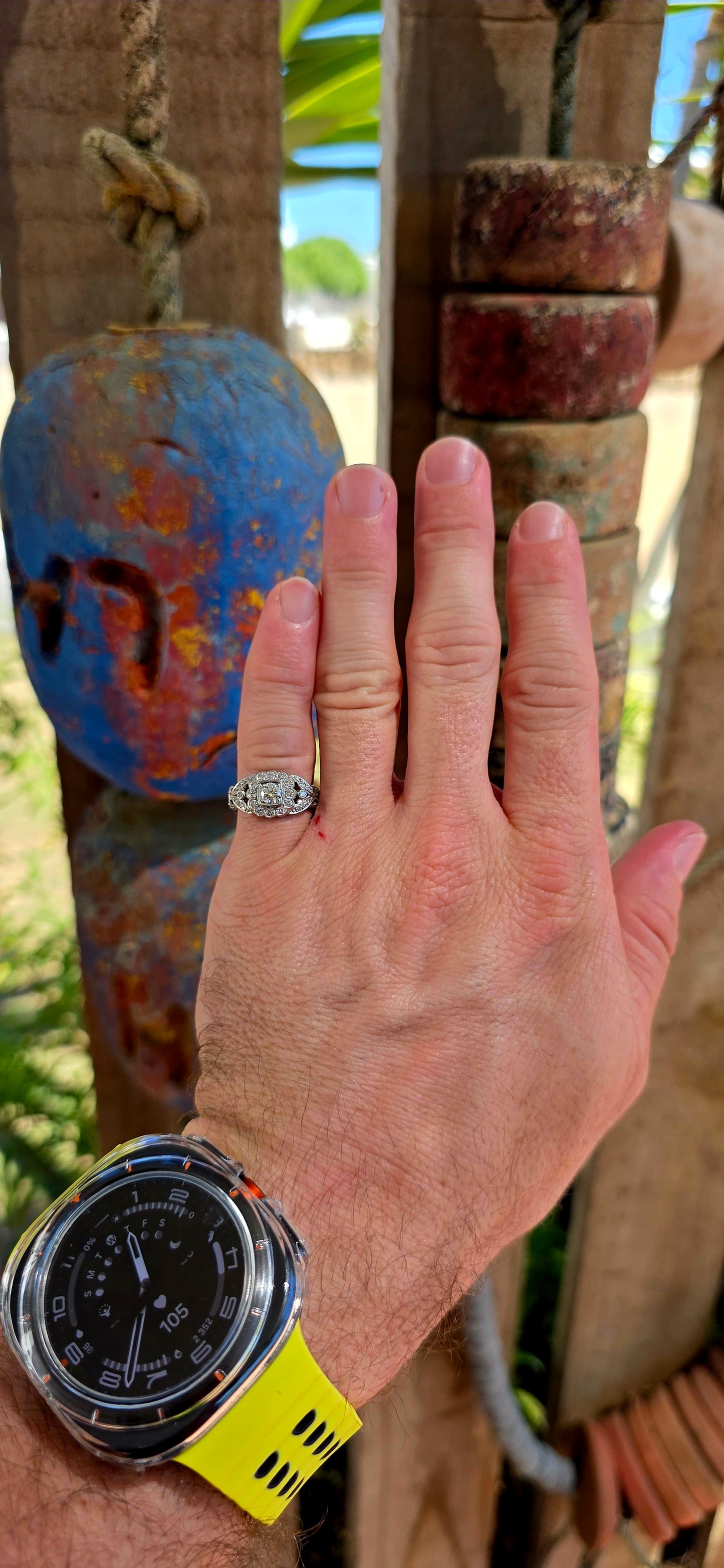 A truly breathtaking example of Art Deco-era elegance, this magnificent antique ring is crafted in solid 18ct white gold and set with an array of ultra-sparkly brilliant white diamonds that capture the light from every angle