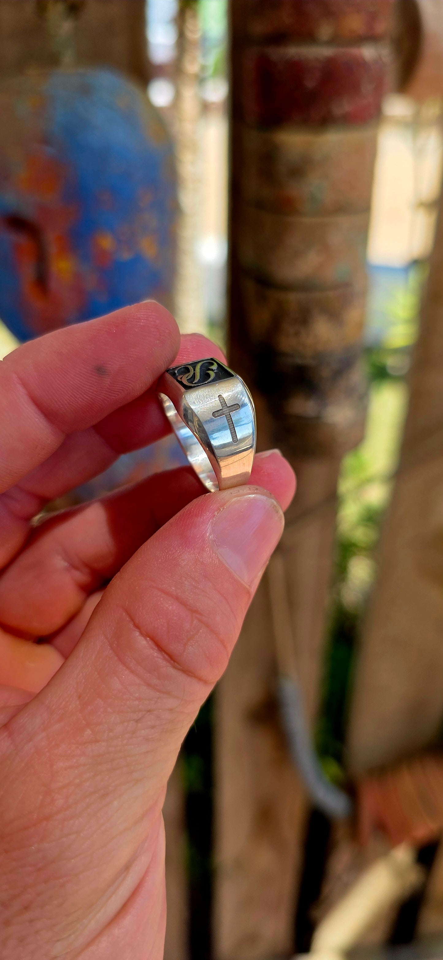 For the gents — and especially for anyone whose name begins with “R” — this striking handmade designer sterling silver signet ring feels almost destined to be yours.